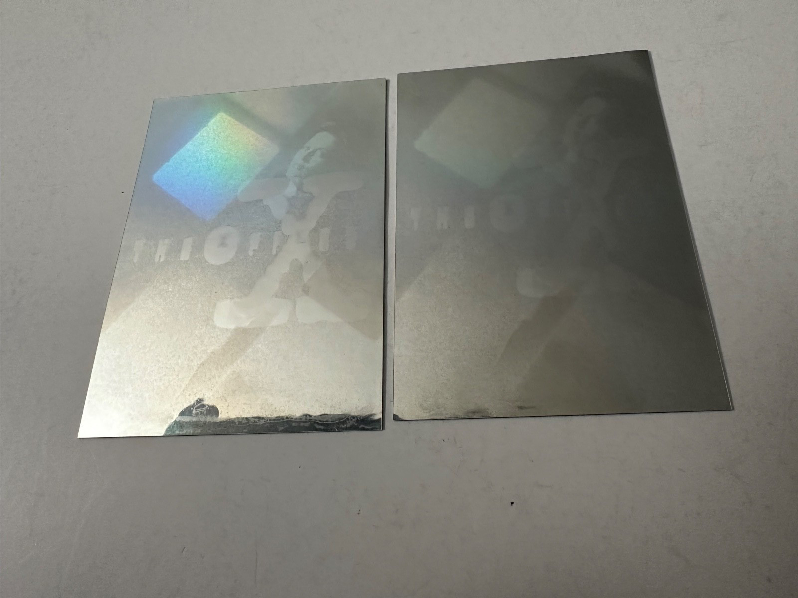 THE X-FILES Season 2 “3-D Hologram” DANA SCULLY #X2 LOT OF 2 Topps – 1996!