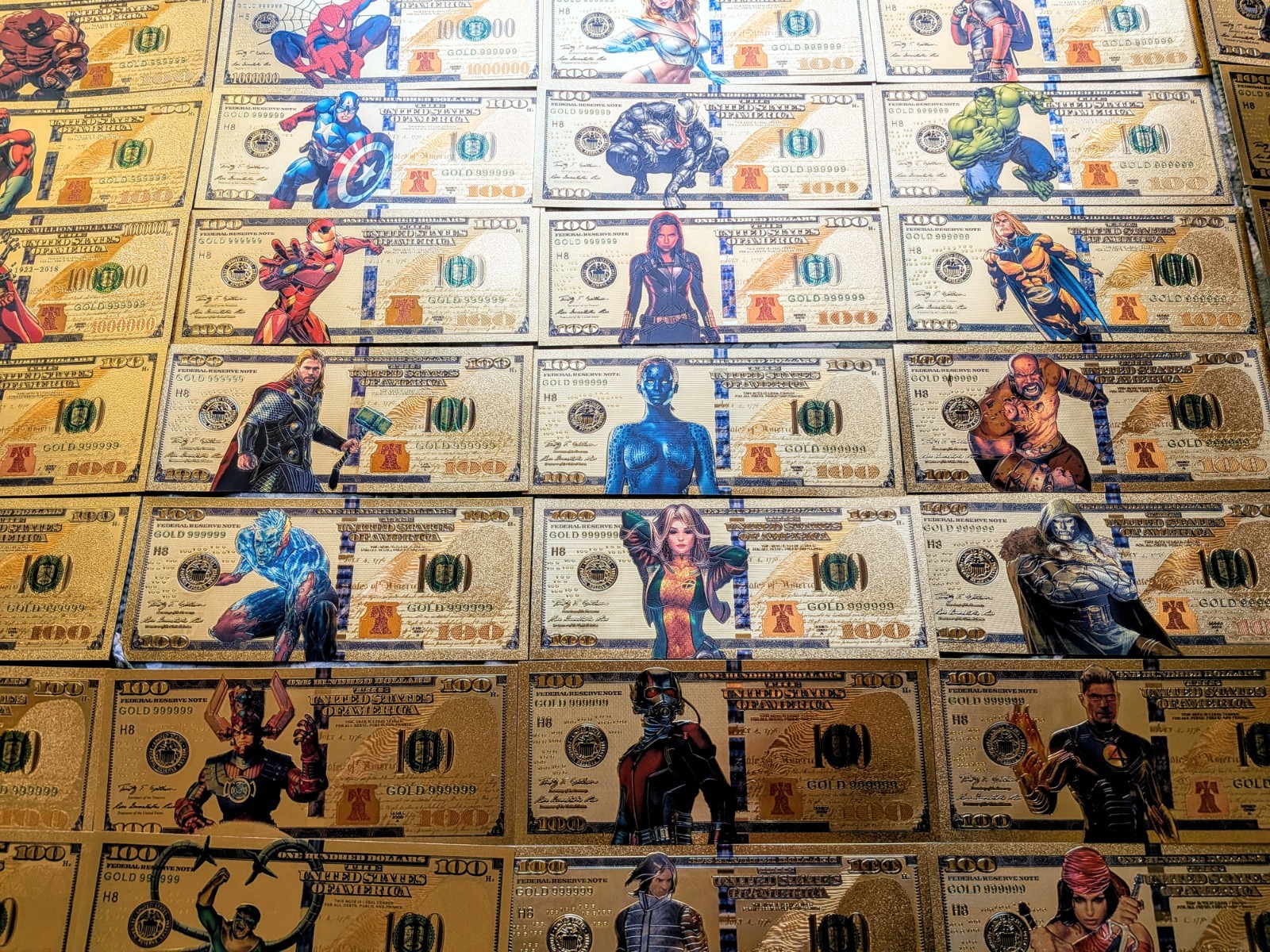 Ultra Rare 64 pc *COMPLETE* 24k Gold Foil Plated Marvel Super Hero Banknote Set