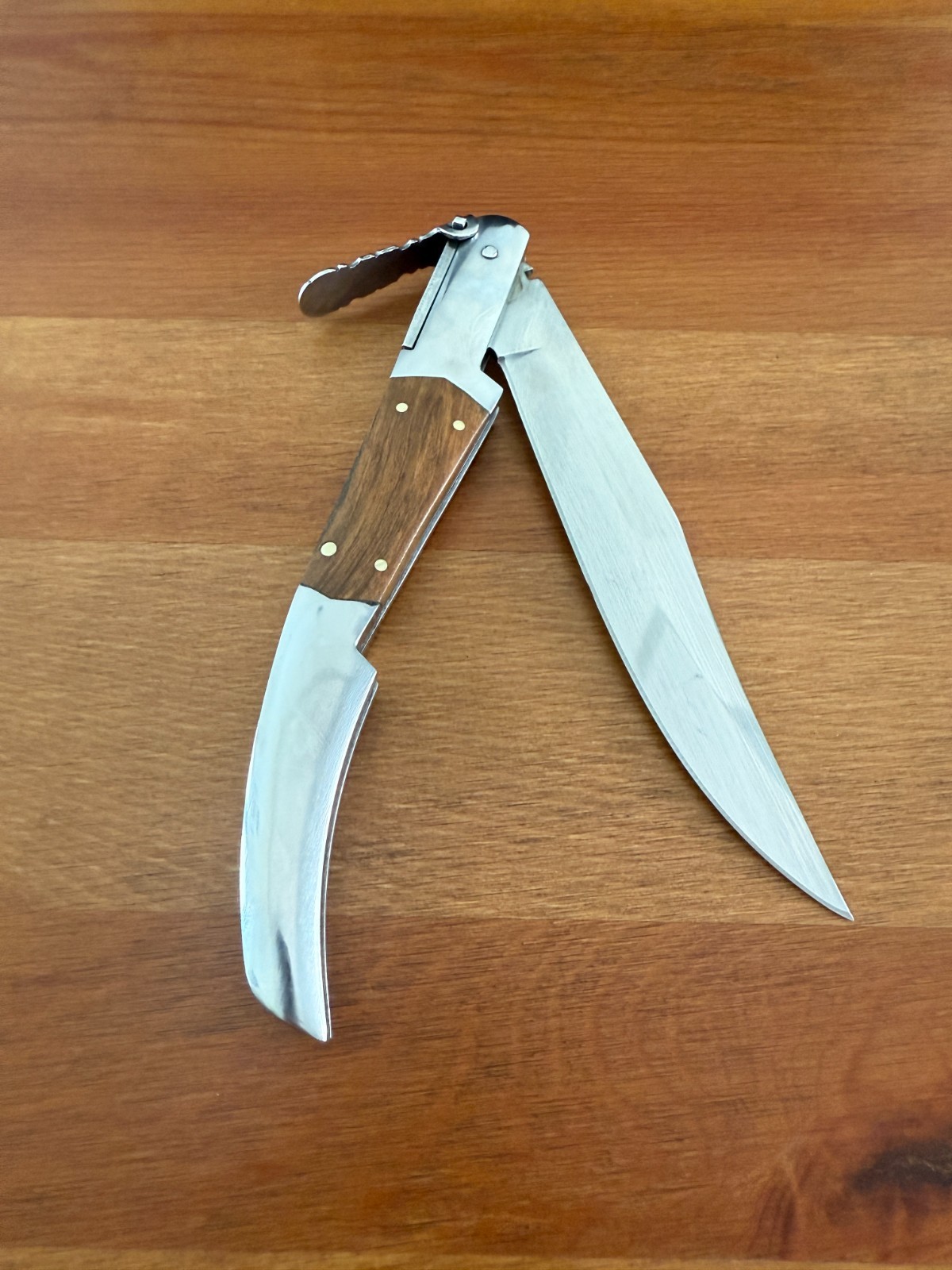 5.1″ Arabian Style Navaja with Ratchet Pocket Knife Olive Wood and Steel Handle