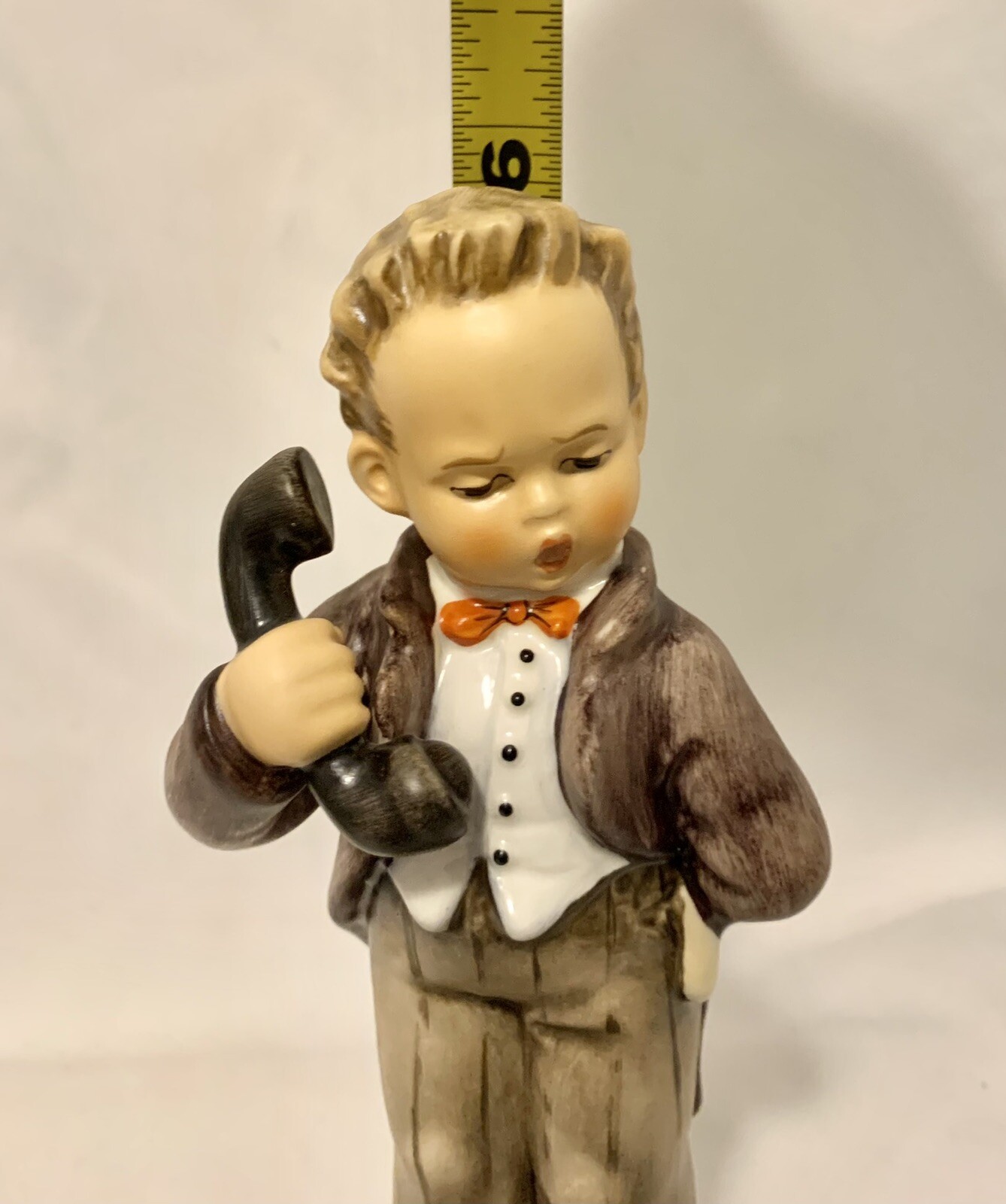 M.I. Hummel HELLO Boy on Phone HUM 124/0 – TMK 7 – Goebel – 5 3/4 Inches