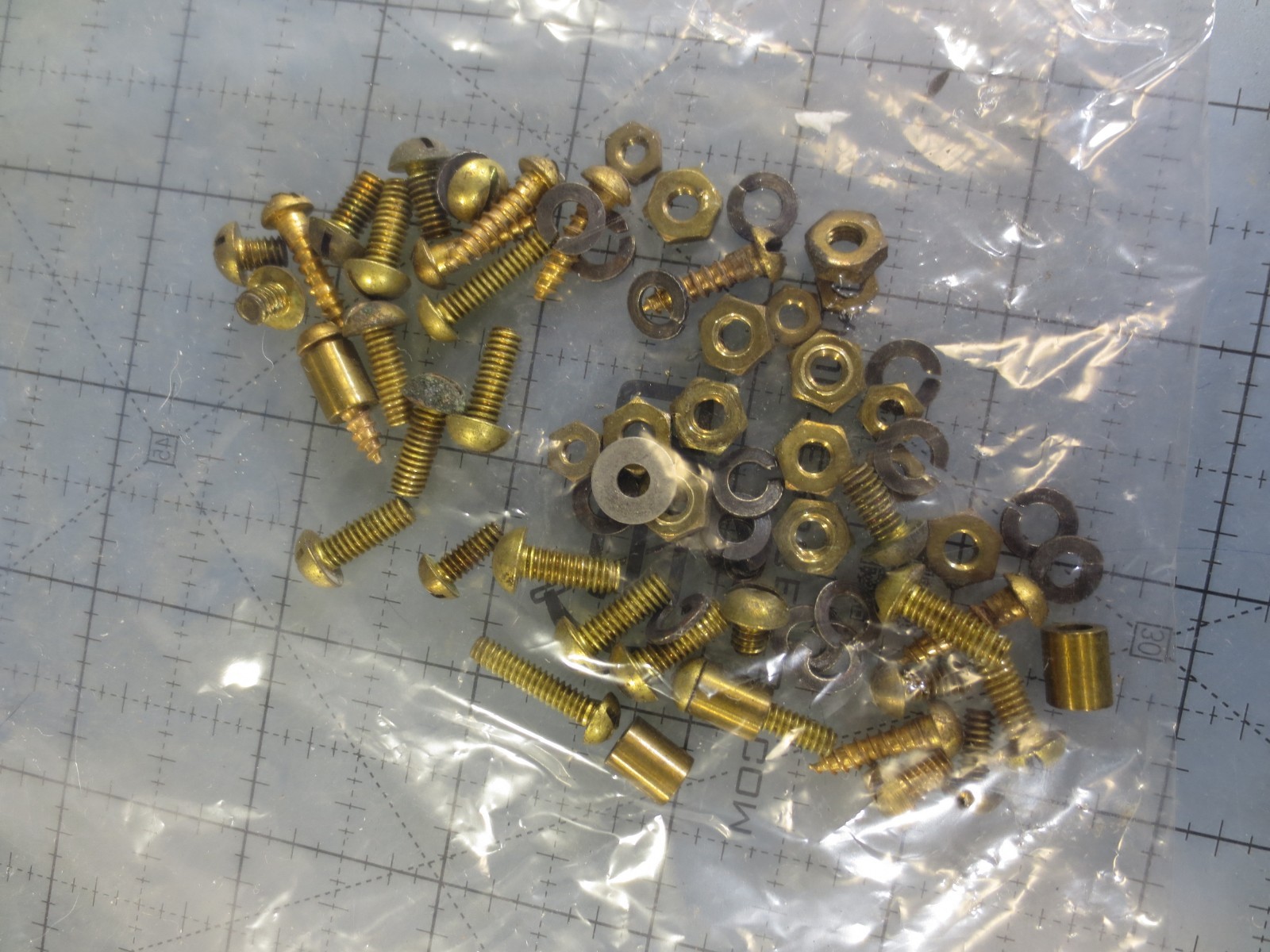 Atwater-Kent Model 30 original mixed lot of assorted nuts, washers and screws