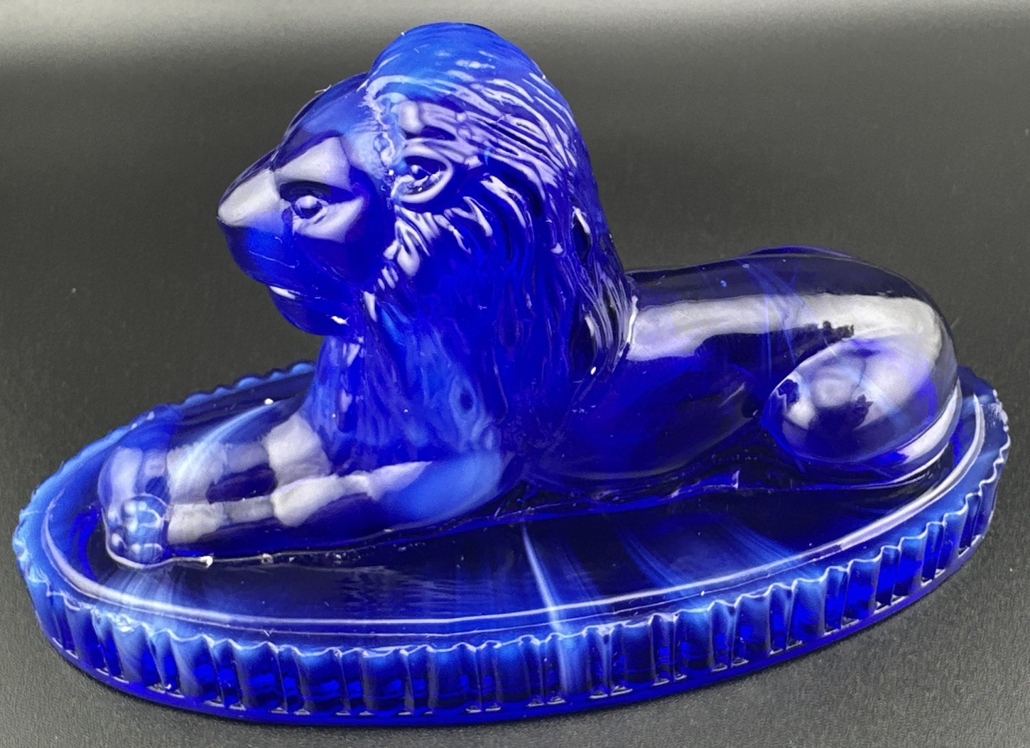 Vogelsong Oscar The Lion Summit Art Glass Cobalt Blue Opalescent Figure