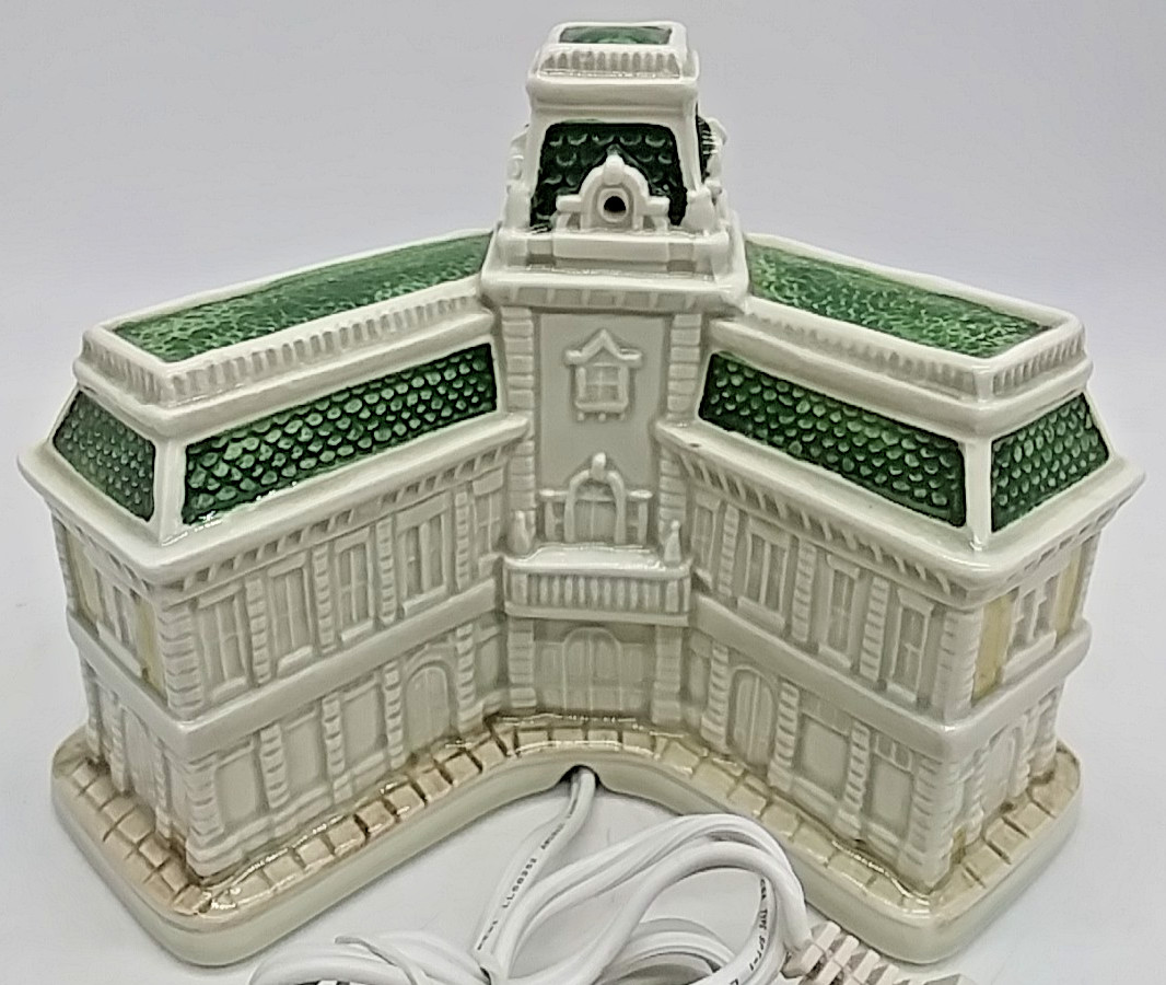 Vintage Sears 1988 Disney Magic Kingdom Collection MAIN STREET EMPORIUM #30703