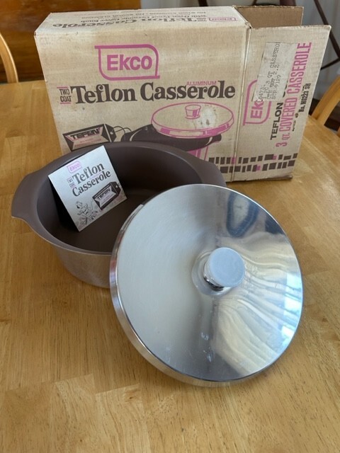 Vintage EKCO 3 QT Aluminum Teflon Sauce Pot Pan & Lid NEW