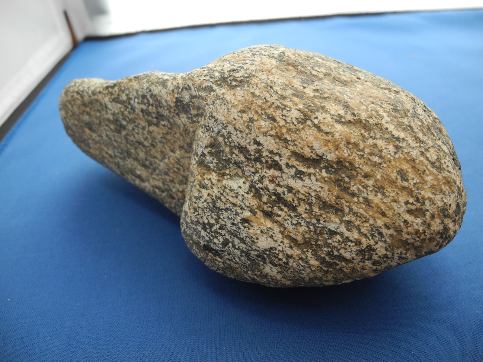 Native American Indian Grooved Stone Maul, 3.5 POUNDS