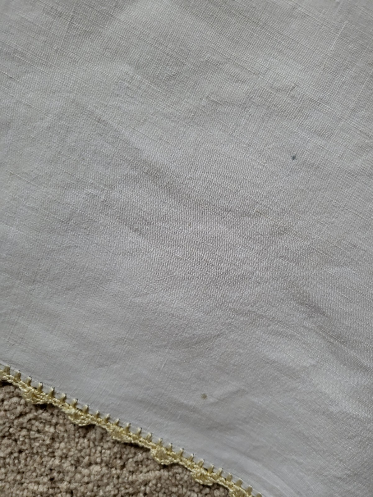 Vintage Hand Embroidered Tablecloth Yellow Icelandic Poppy or Anemone 36 x 38in