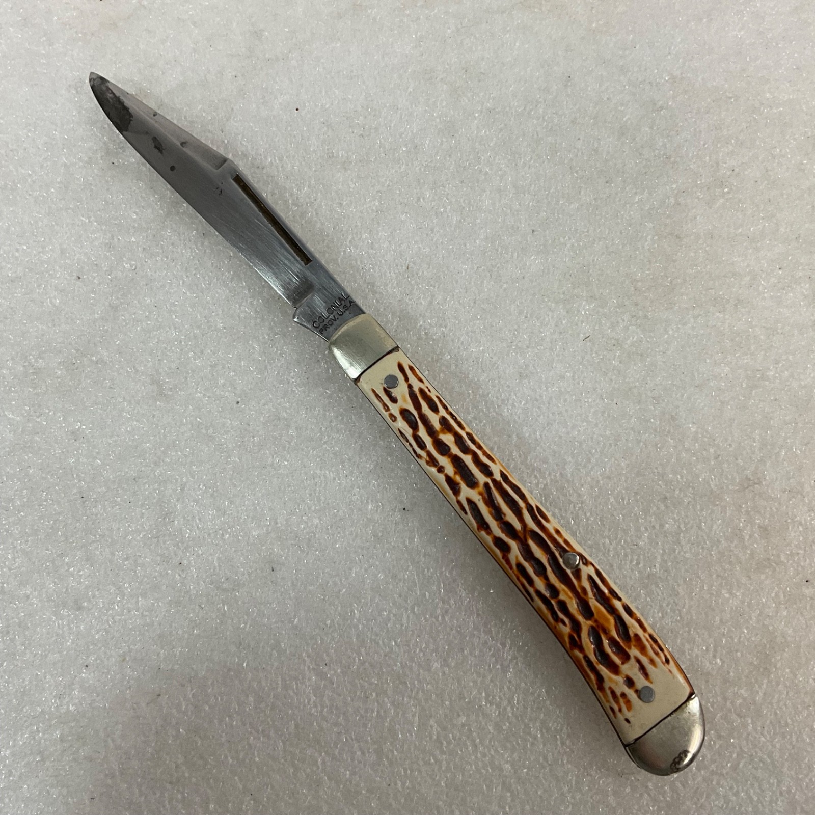 Colonial Prov USA Folding Pocket Knife Jigged Handle 6.5 in Open