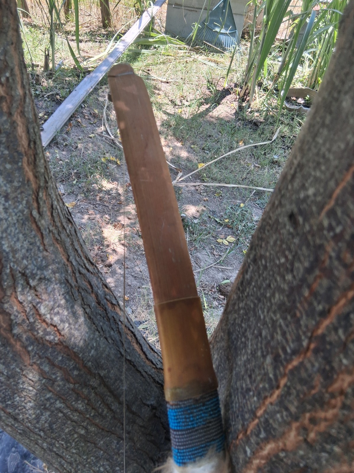 ** VINTAGE NATIVE AMERICAN APACHE SHORT BOW 38 IN 2 ARROWS HANDMADE ! HTF! *