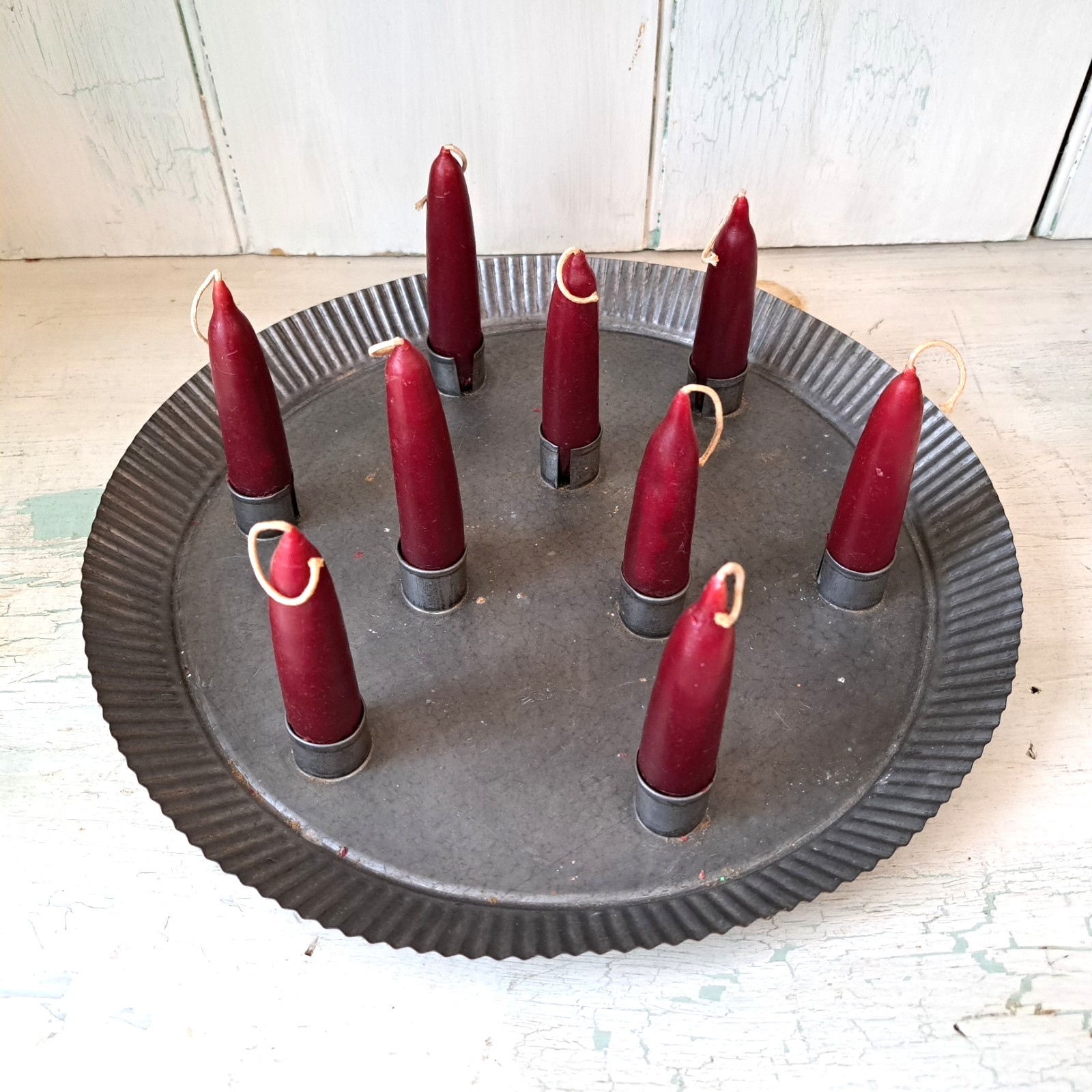 VTG Primative Style Crimped Tin Multi Candle Holder 12″ Centerpiece WITH Candles