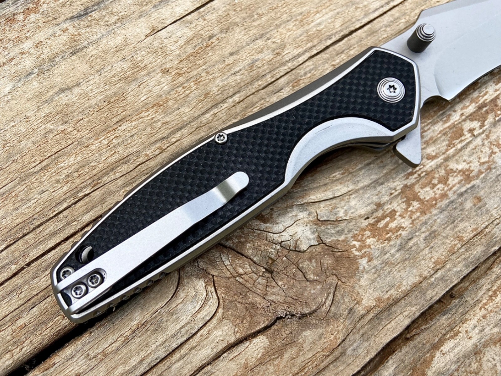 Assisted EDC Pocket Knife, G10 Handle, Ball Bearing Pivot, D2 Steel Blade!