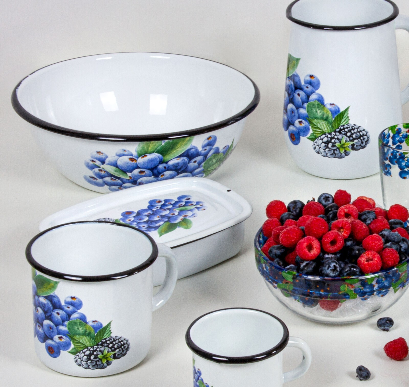 Blueberry Enamel Mixing Bowl Camping Cooking Salad Bowl Snack Serving Bowl 2.7qt