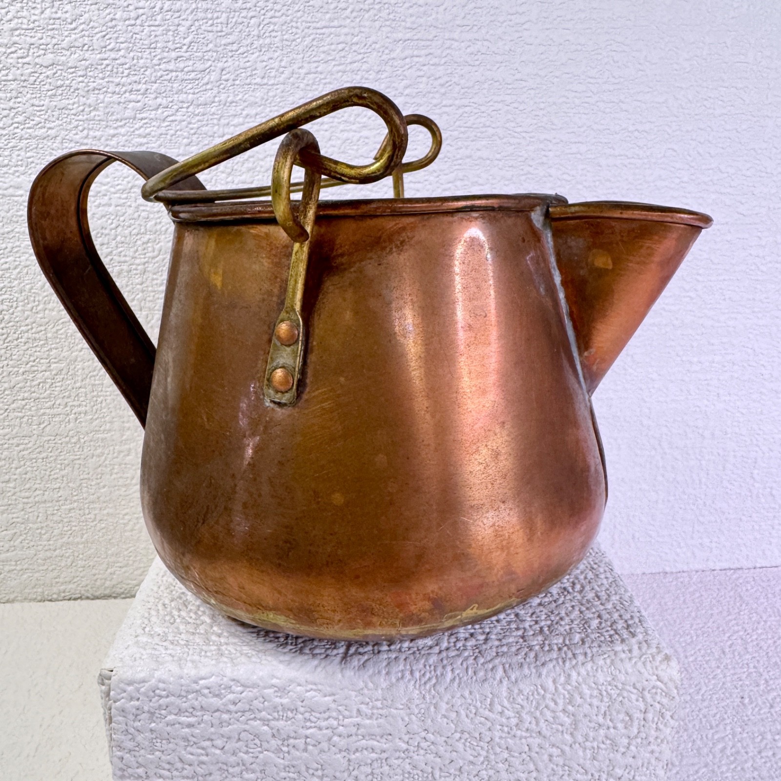 Vintage Copper Hearth Kettle Brass Handle 5″ Primitive Rustic Farmhouse Pitcher
