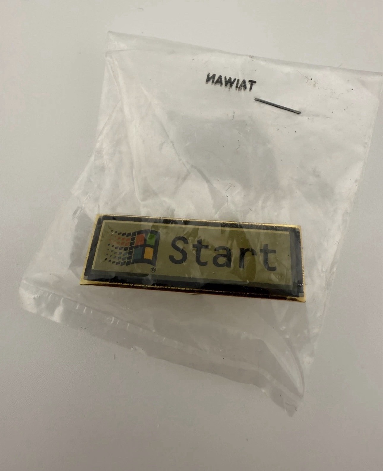 Vintage Microsoft Windows Start Button Pin – Rare Promo Item / SHIPS FREE !