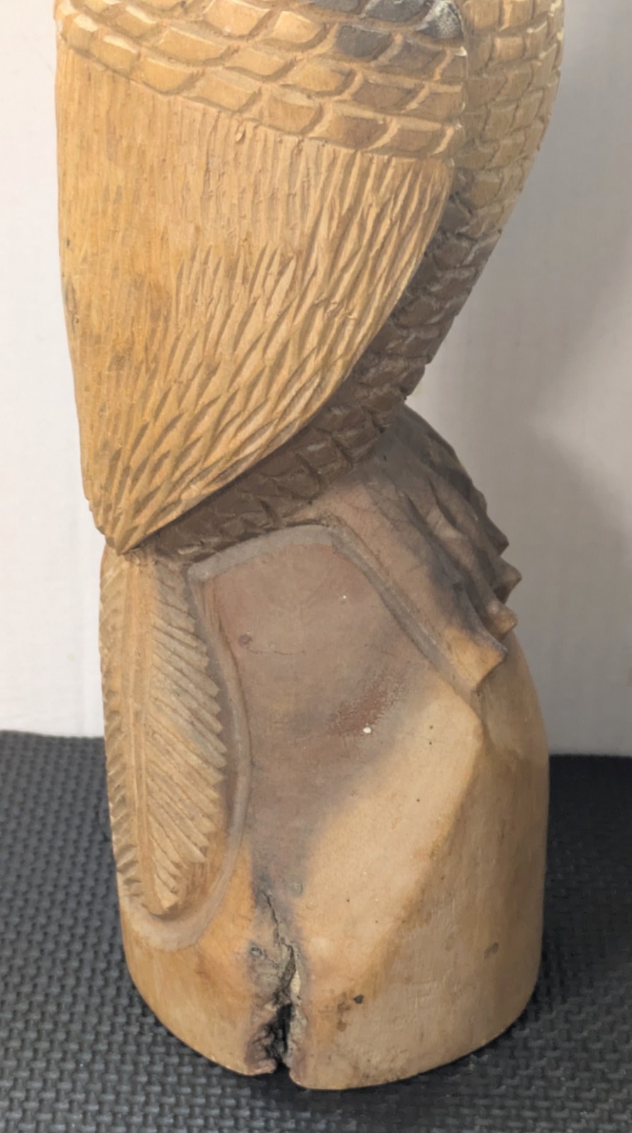 Hand Carved Wooden Bald Eagle Statue 13.5 Inches Tall Great Condition See Photos