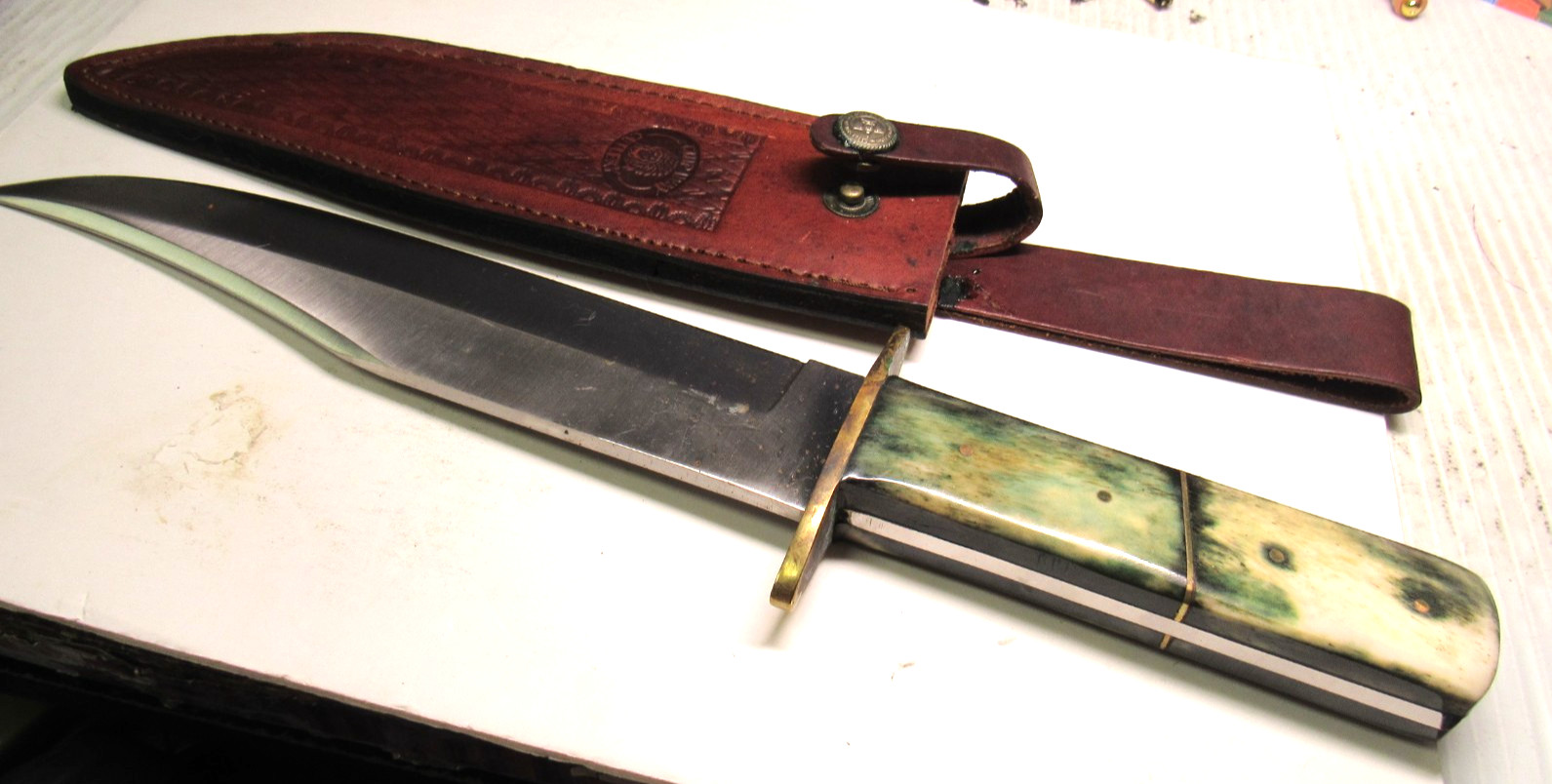 VINTAGE CHIPAWAY CUTLERY MOUNTAIN MAN HUNTING KNIFE 13 7/8″ LONG BOWIE KNIFE *