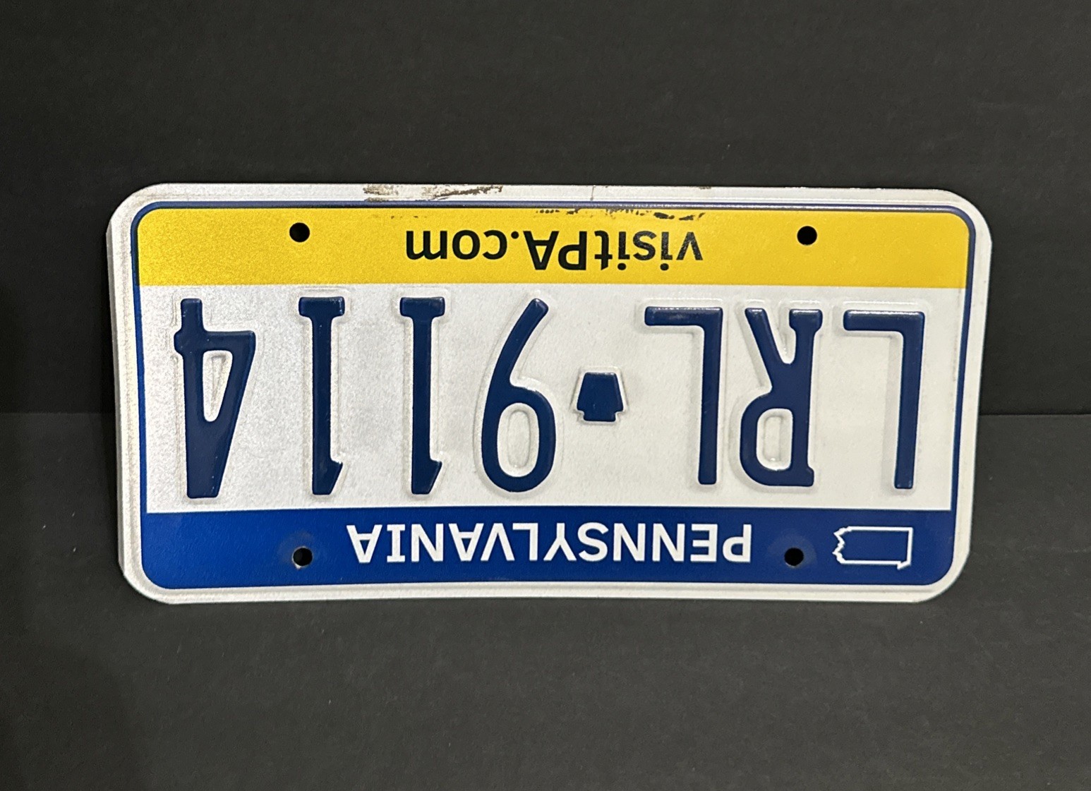Pennsylvania License Plate — LRL – 9114 VISIT PA.COM — MINT Condition !!