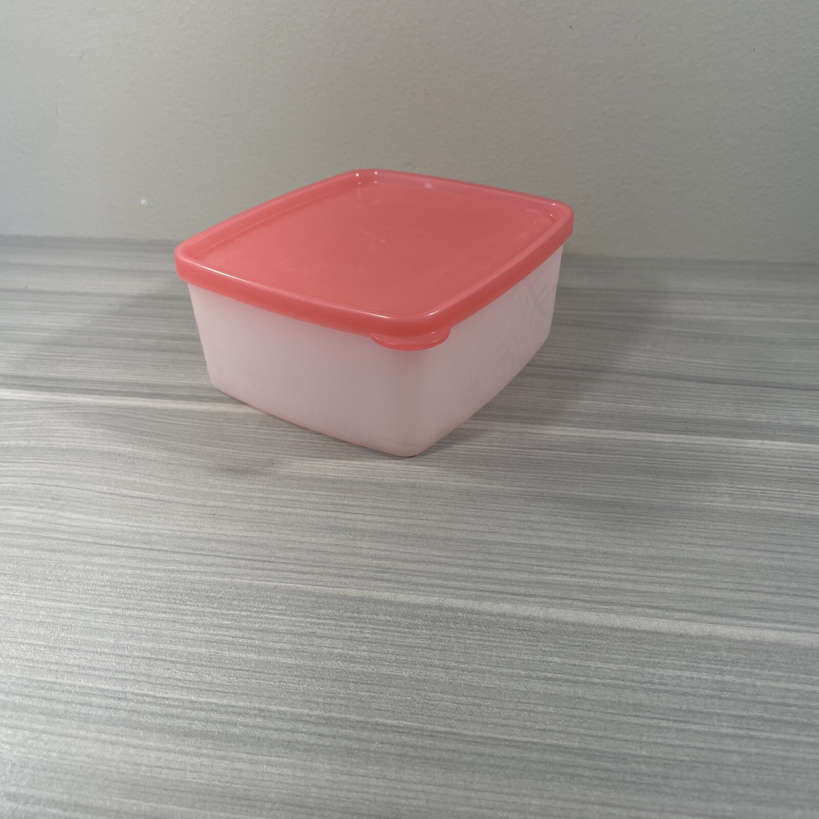Tupperware Cool n Fresh Refrigerator Freezer Container 440ml New!