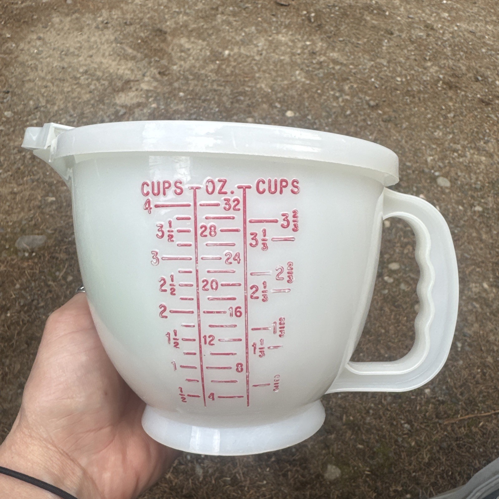 Vtg Tupperware 4 Cup 1 Liter Measuring Mix Store Pitcher 1288 W/Lid+ Juicer