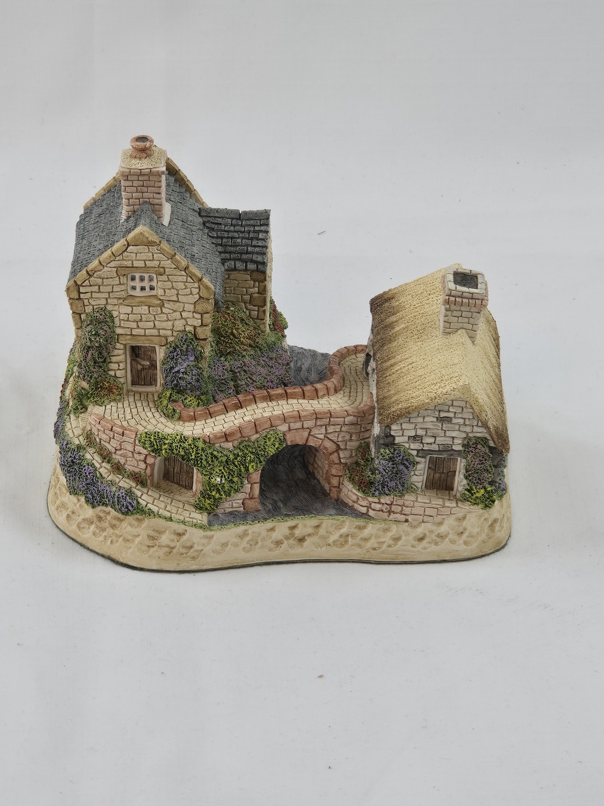 Vintage David Winter Cottage Figurine “The Bridge” 1991 Hand Painted Miniature