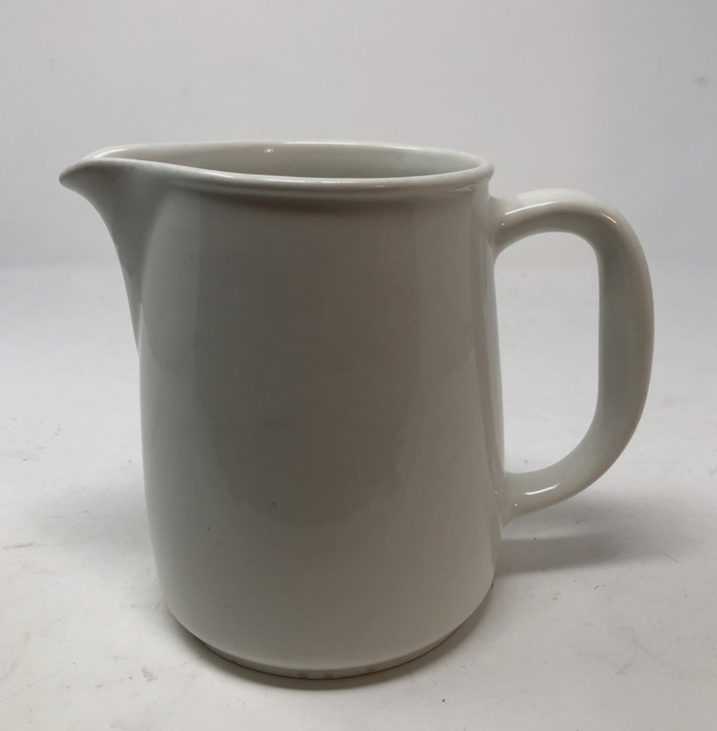 Vintage ARABIA FINLAND – 48 oz White Pitcher – FA 1.5 Liter 6.5”tall MCM