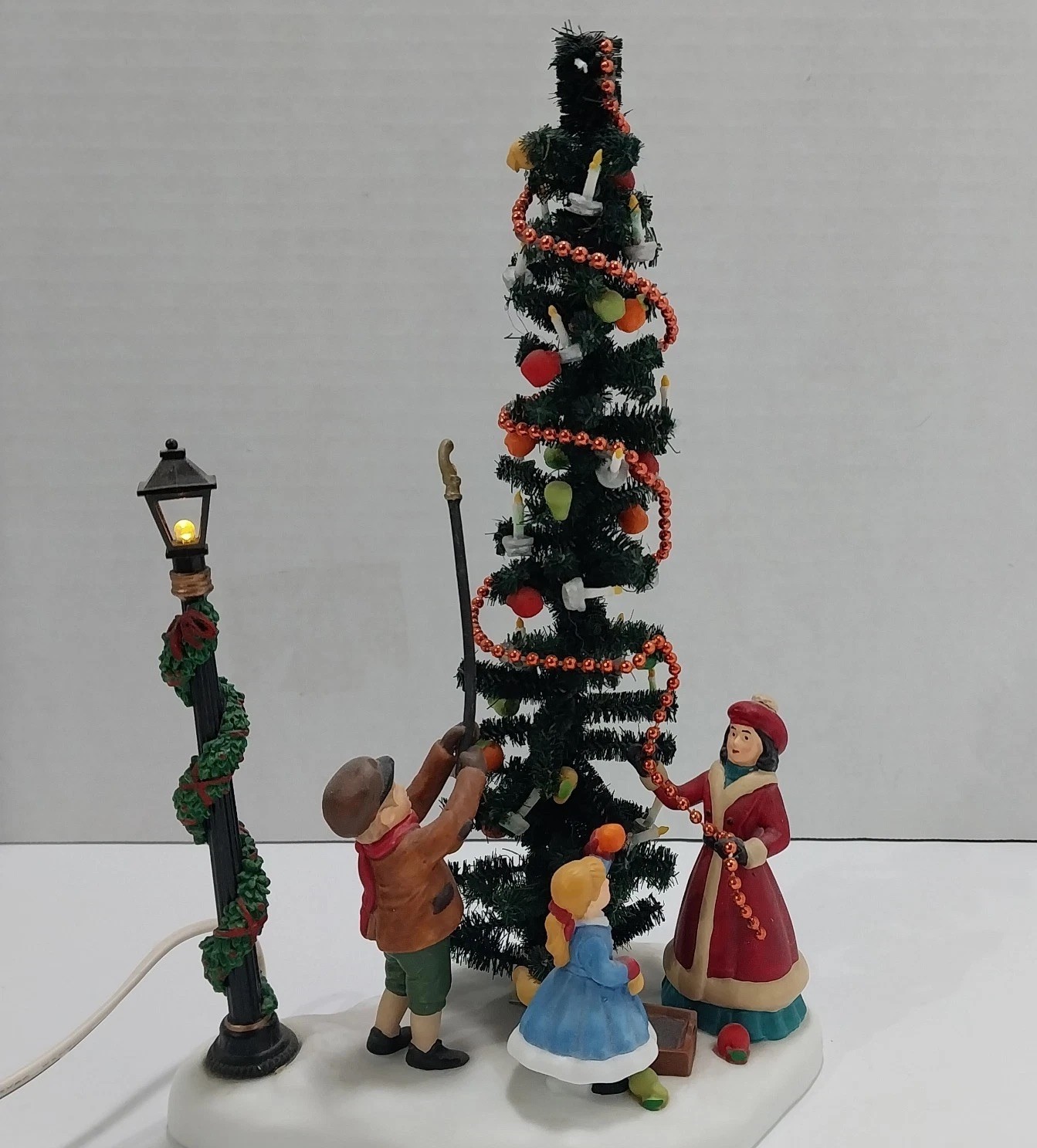 Dept 56 Special Edition Lighted Village Square Town Tree #58644 Retired 2003