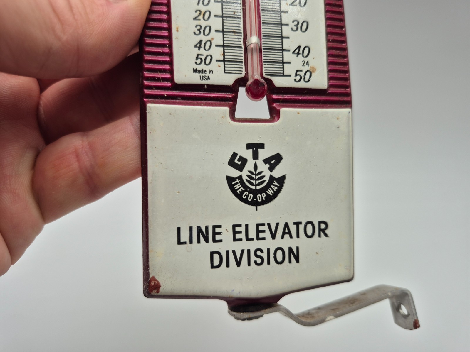 Vintage GTA the CO-OP WAY Line Elevator Division 6.5” Metal Thermometer WORKS!