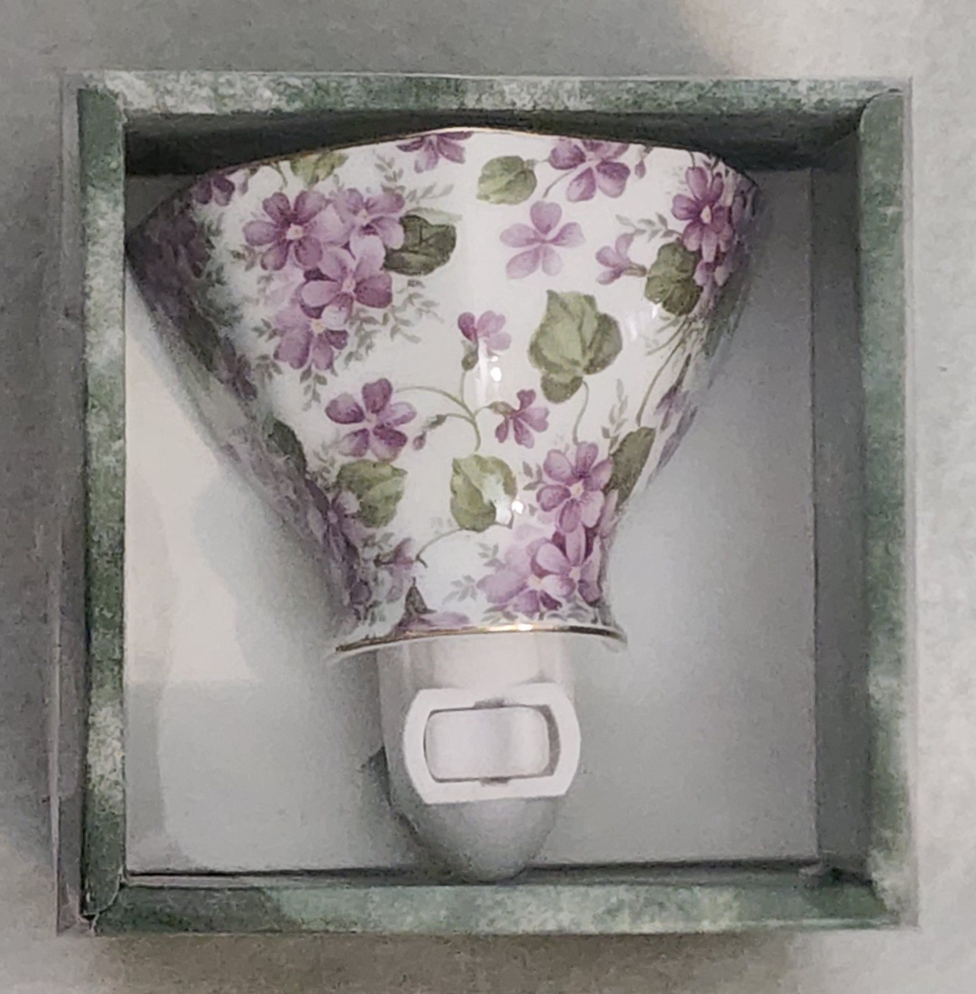 Vintage A Special Place Tea Cup Night Light China White w Leaves Purple Flowers