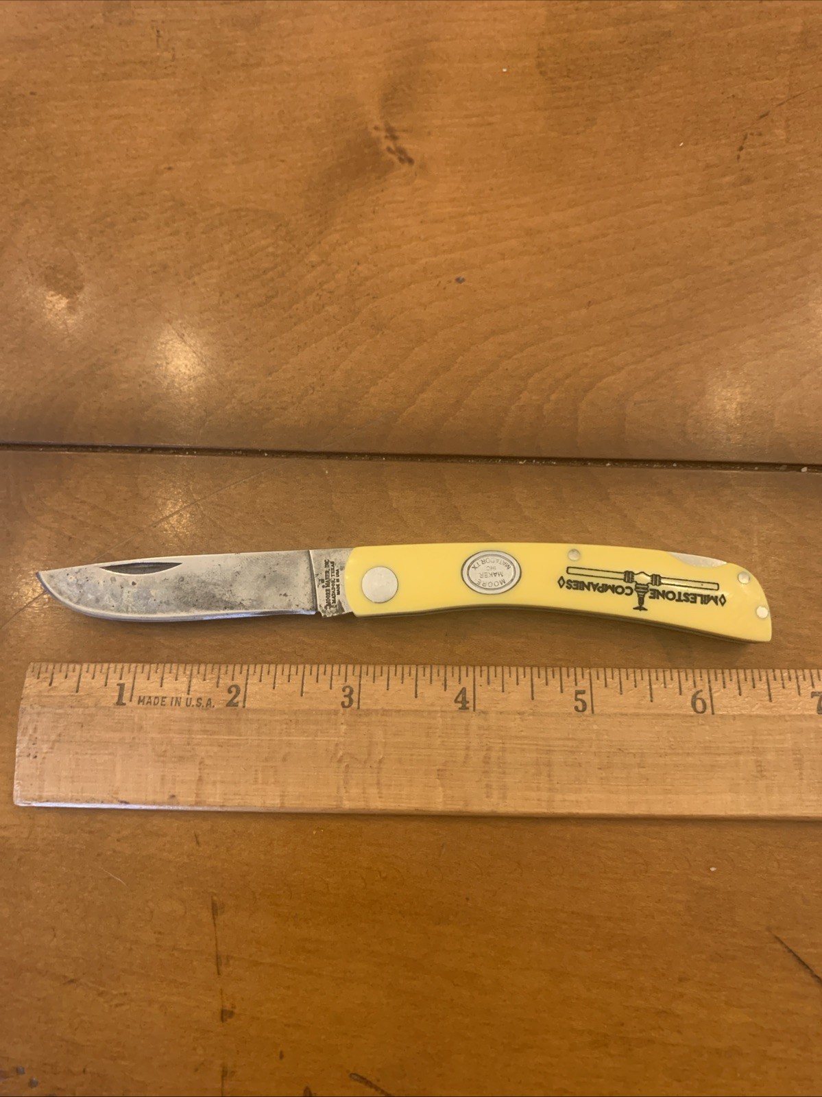 Vintage Moore Maker High Carbon Steel Texas Made Folding Knife