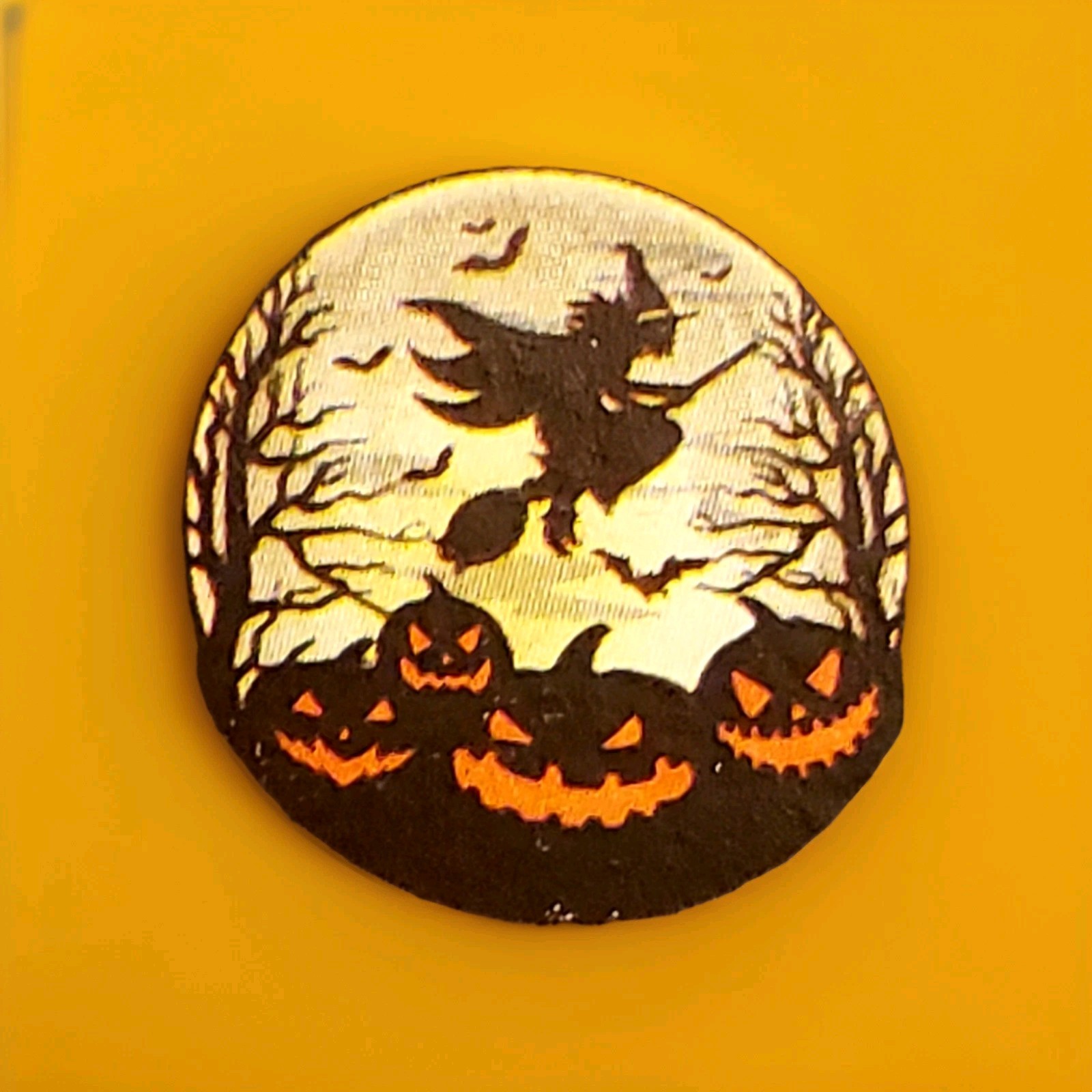 Halloween LED Mini Light Projector Flying Witch & Pumpkins Battery Powered New