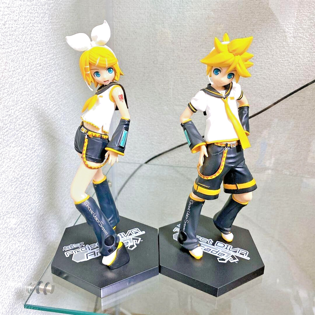 Hatsune Miku Project DIVA Arcade Premium Figure Kagamine Len & Rin Set Japan