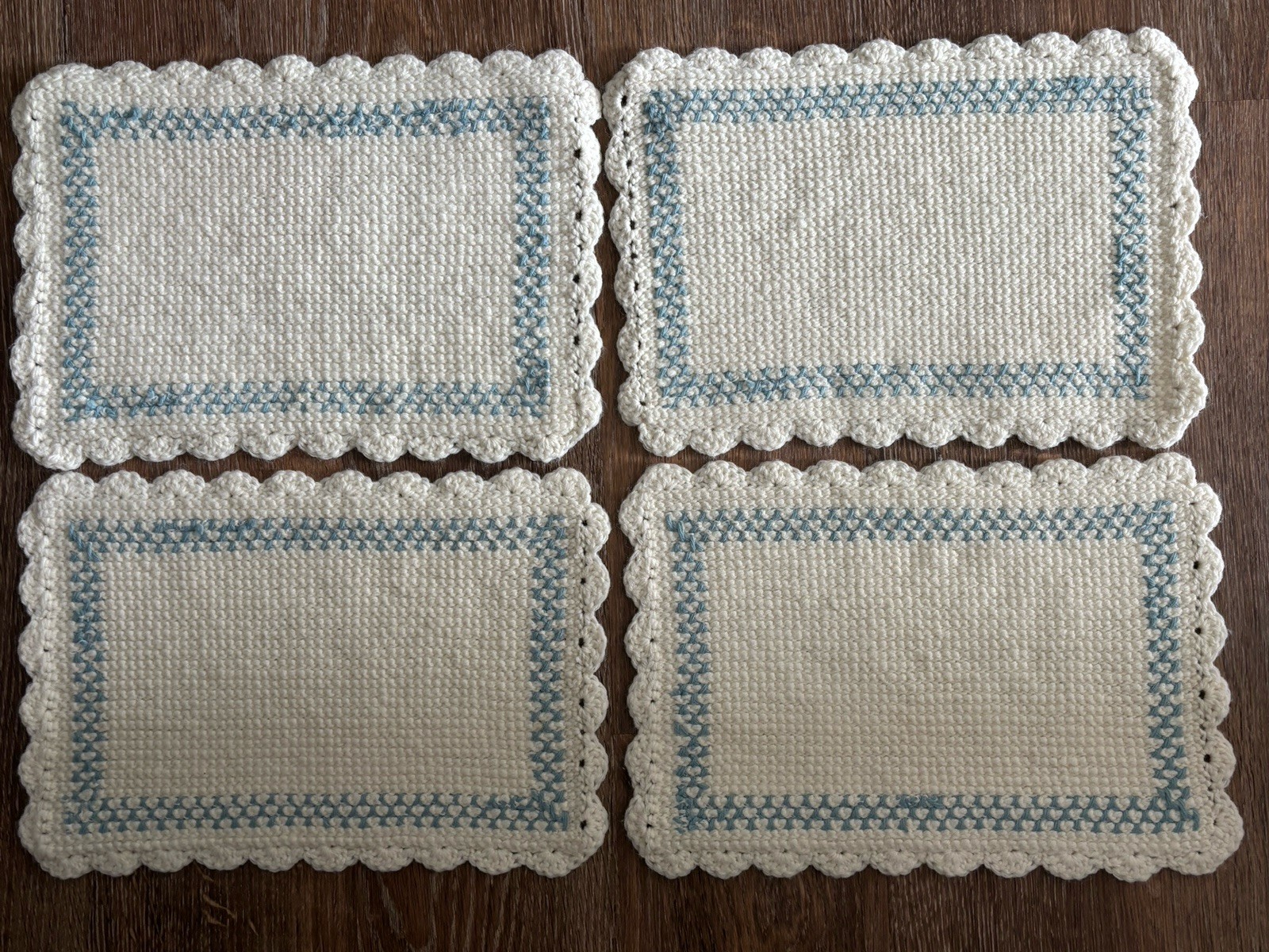 Vtg Handmade Crocheted Placemats Set of 4 Ivory Blue Scalloped Edges Cottagecore