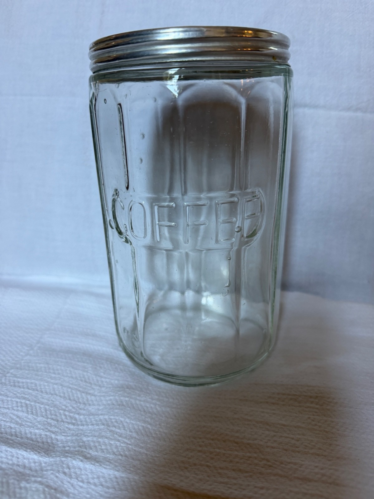 Vintage 12 panel 7 1/4″ Tall Hoosier Glass “COFFEE” Canister Jar With Lid