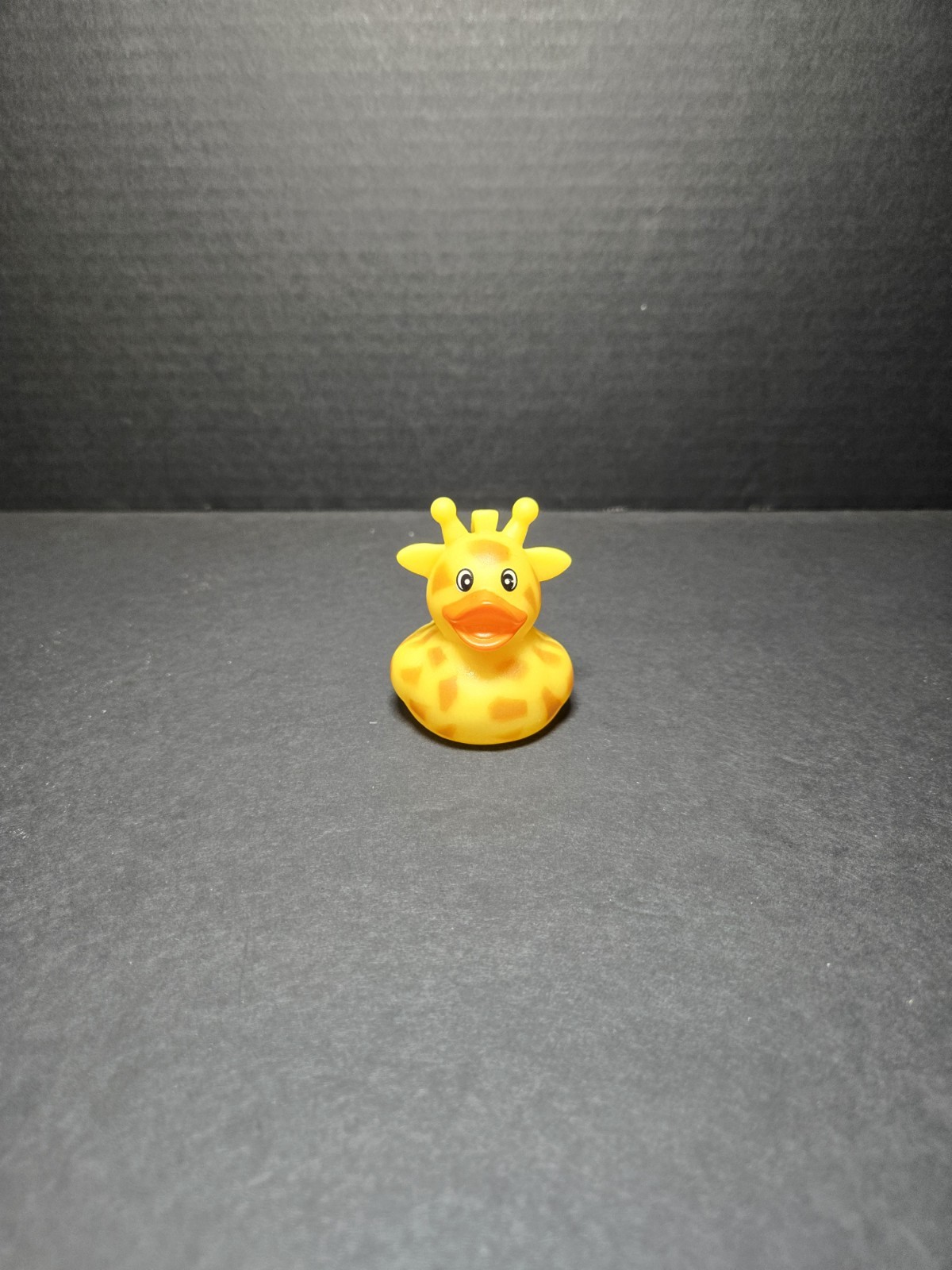 Rinco Rubber Giraffe Duck 2.5″ Jeep Collector’s toy