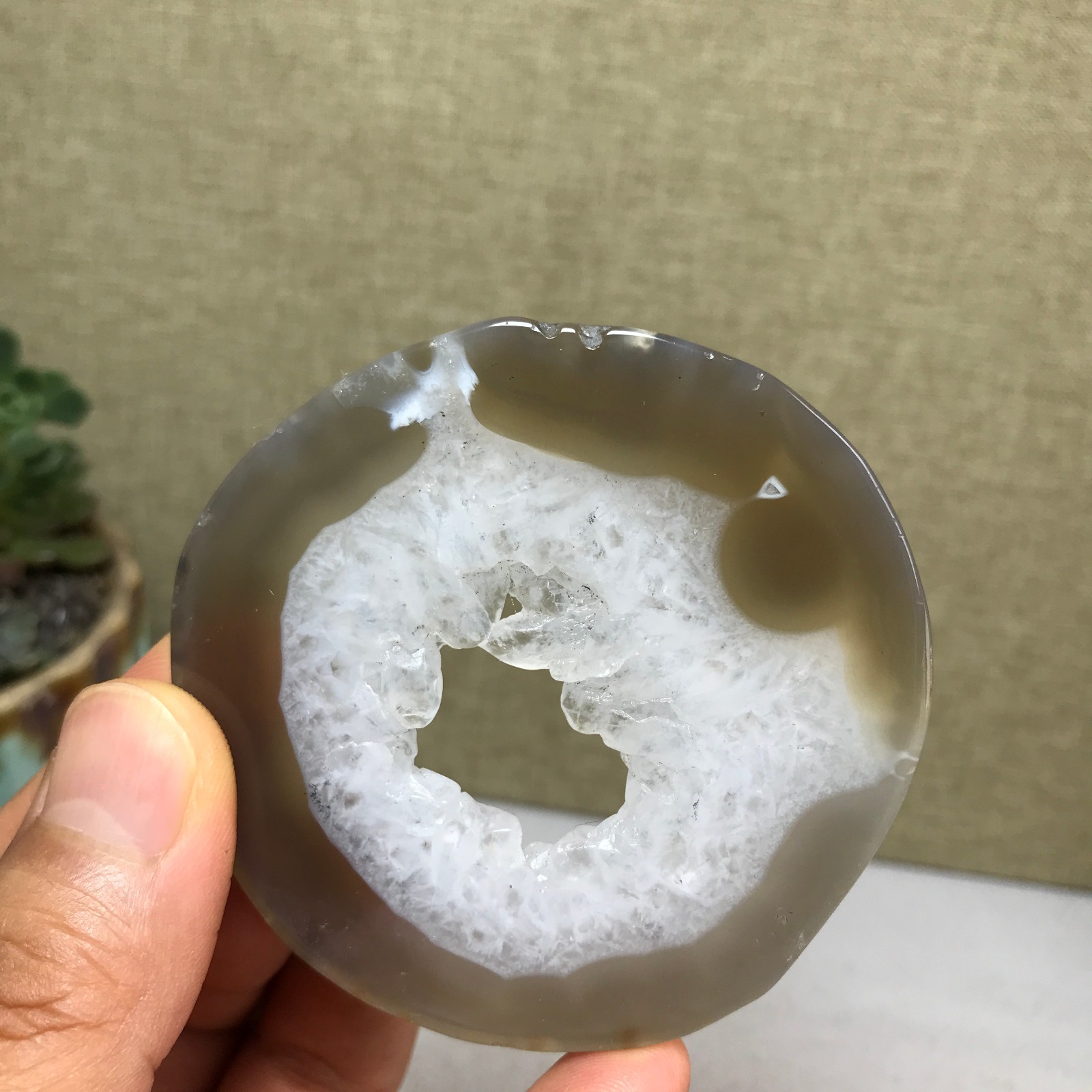 69mm Natural agate Slab/Slice quartz crystal pictographic specimen 44g A4958