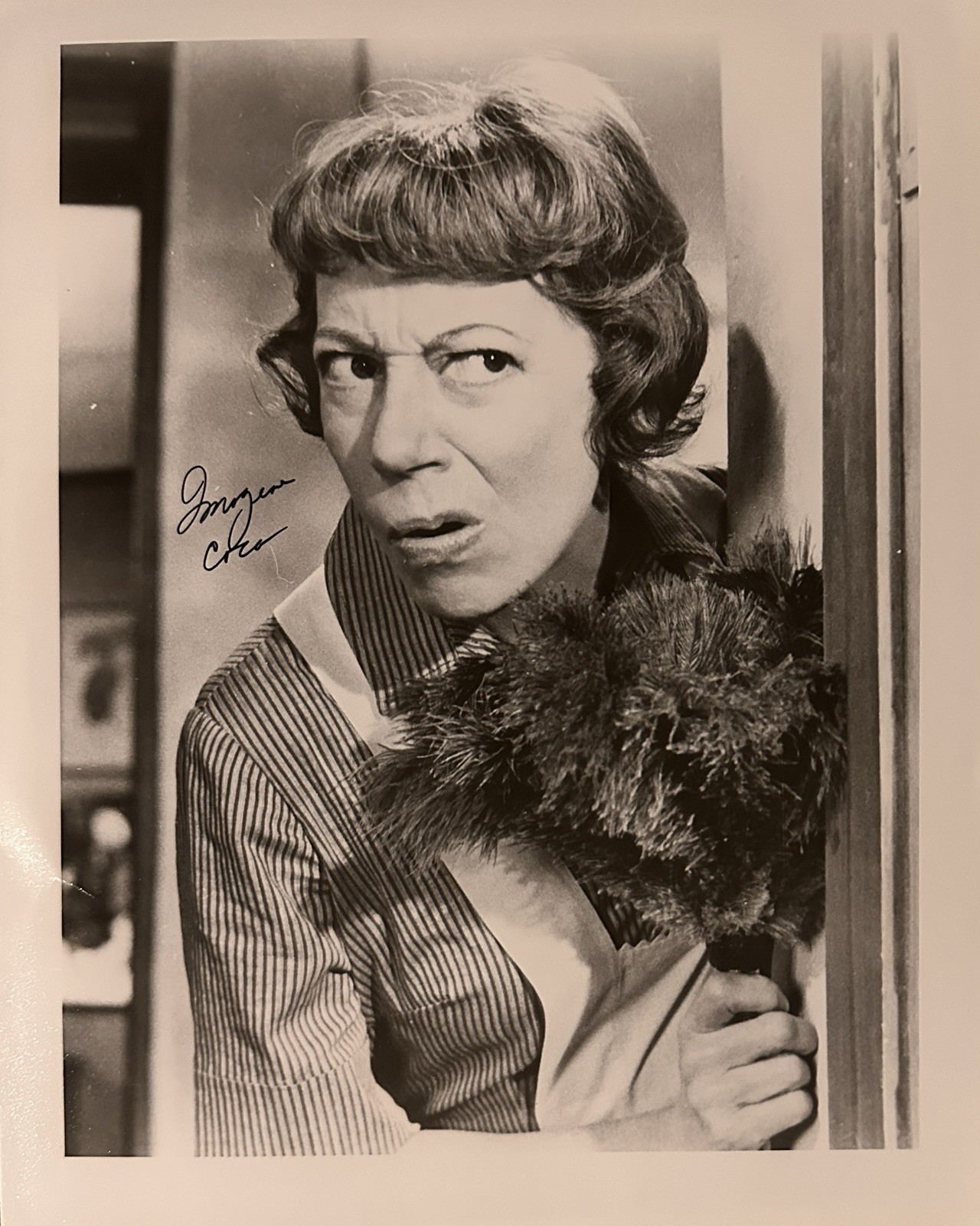 IMOGENE COCA Signed Autographed VINTAGE 8×10 Photo..ACTING Legend (d.2001)