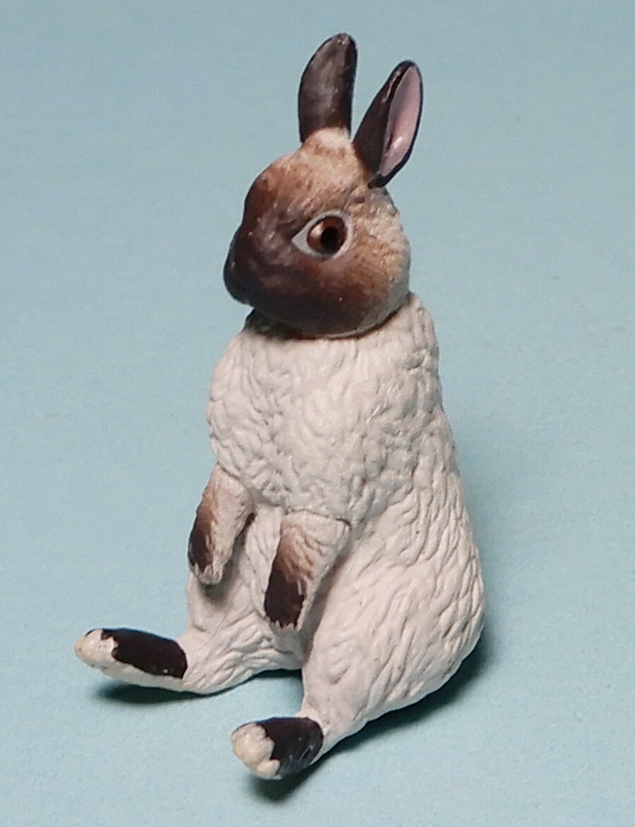 Kitan Club Sitting Netherland Dwarf Rabbit figure Sable Point US seller New