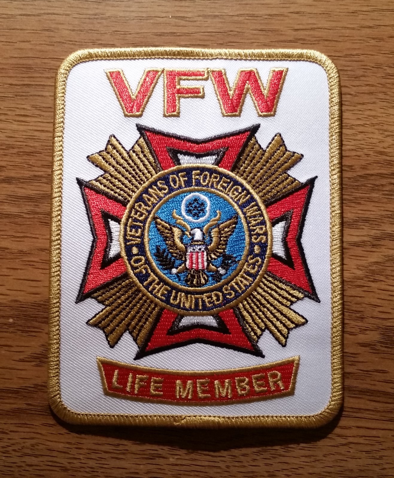 Veterans of Foreign Wars (VFW Life Member) Embroidered White Patch – New Style