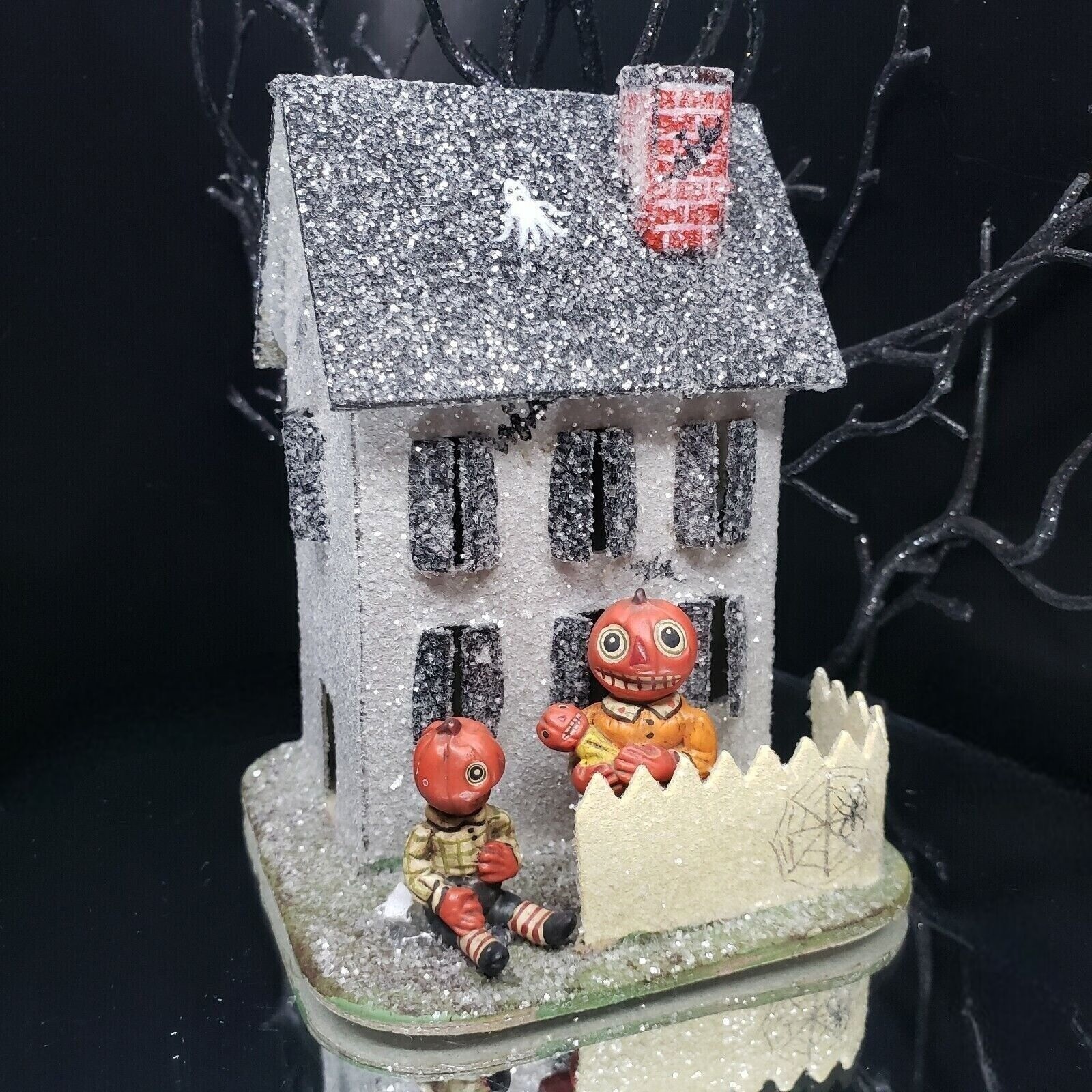Poliwoggs Haunted House Mini Pumpkin People Halloween Putz 1990s Haunted Mansion