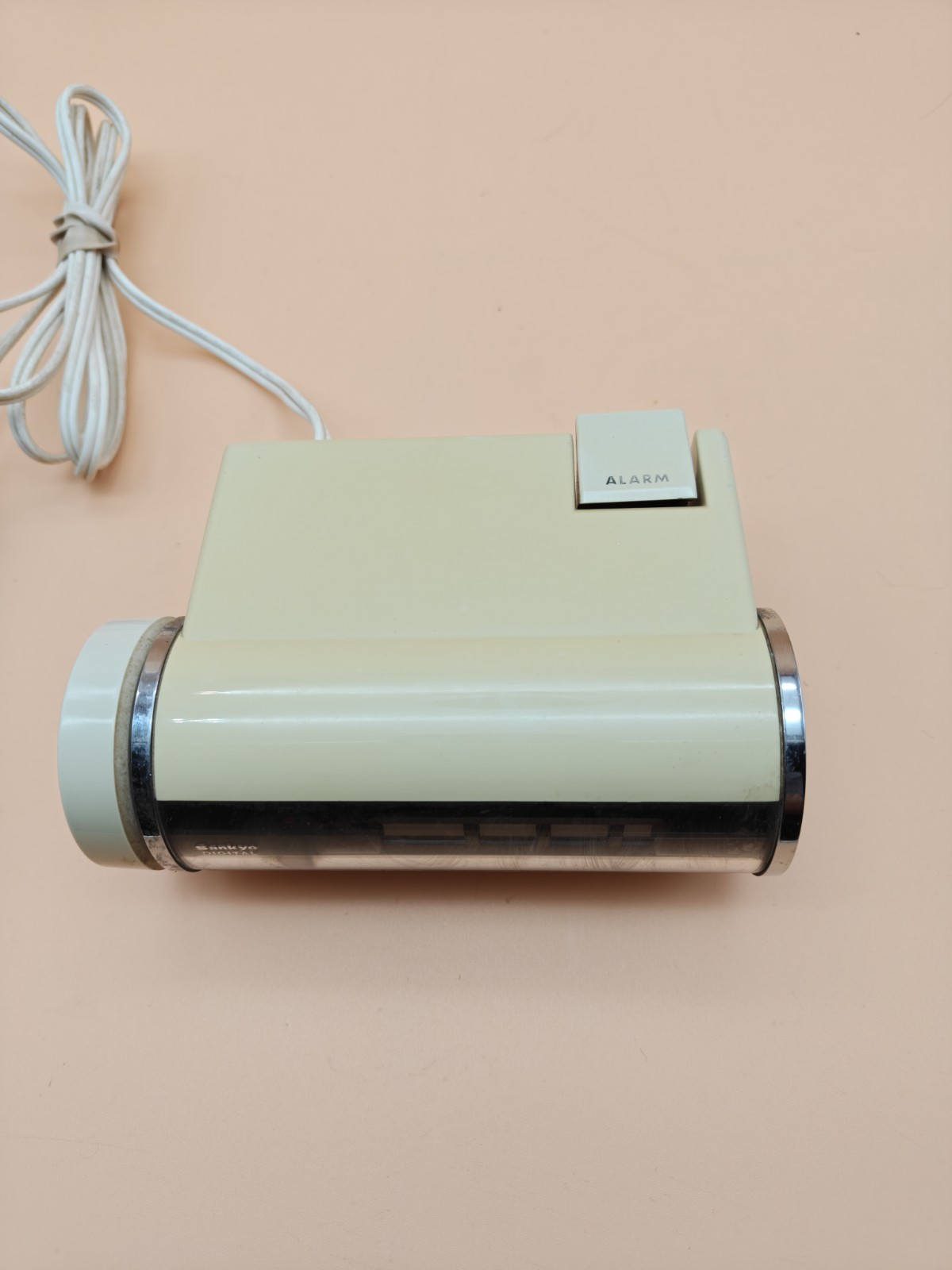 Vintage Sankyo Digital Model 412 Alarm Clock Cream Cylindrical Japan For Repair