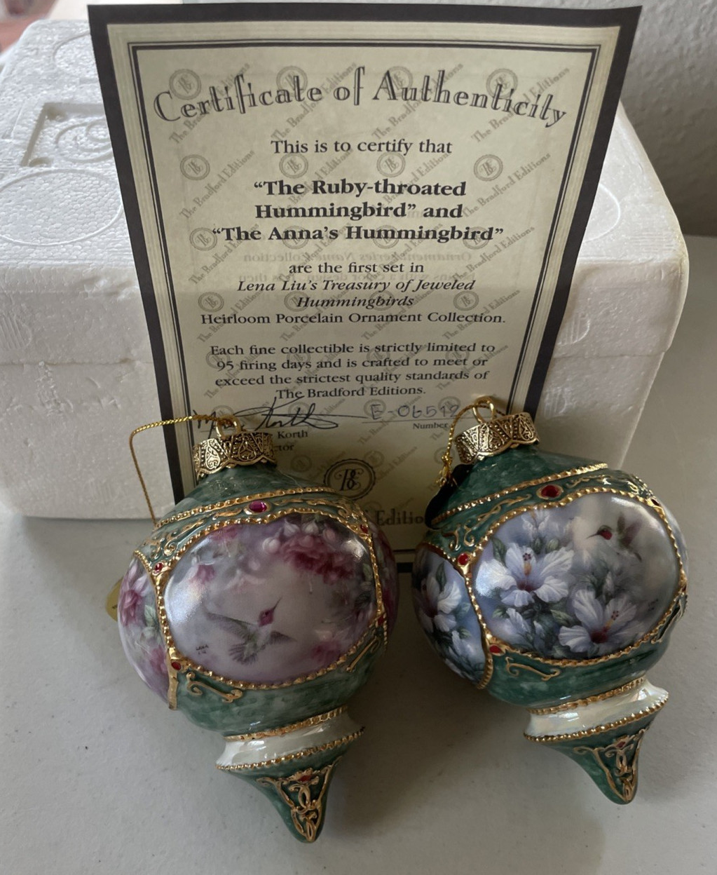 2 BRADFORD EDITIONS Heirloom Christmas Ornaments Jeweled Hummingbirds Lena Liu 1