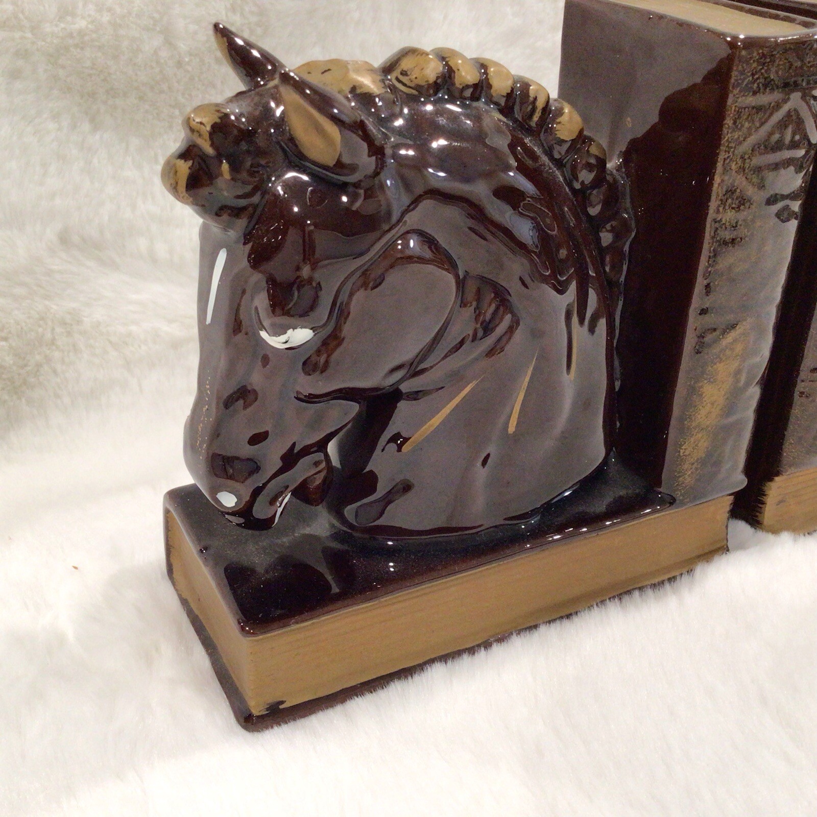 Vintage 1960’s Ceramic Horse Head Bookends – Japan – Brown And Gold MCM