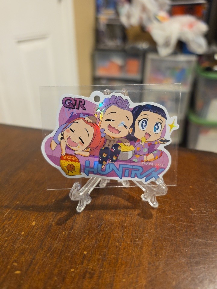 Mira Rumi Zoey Chibi Couch Charm Keychain Card Kayou KPop Demon Hunters QR-021