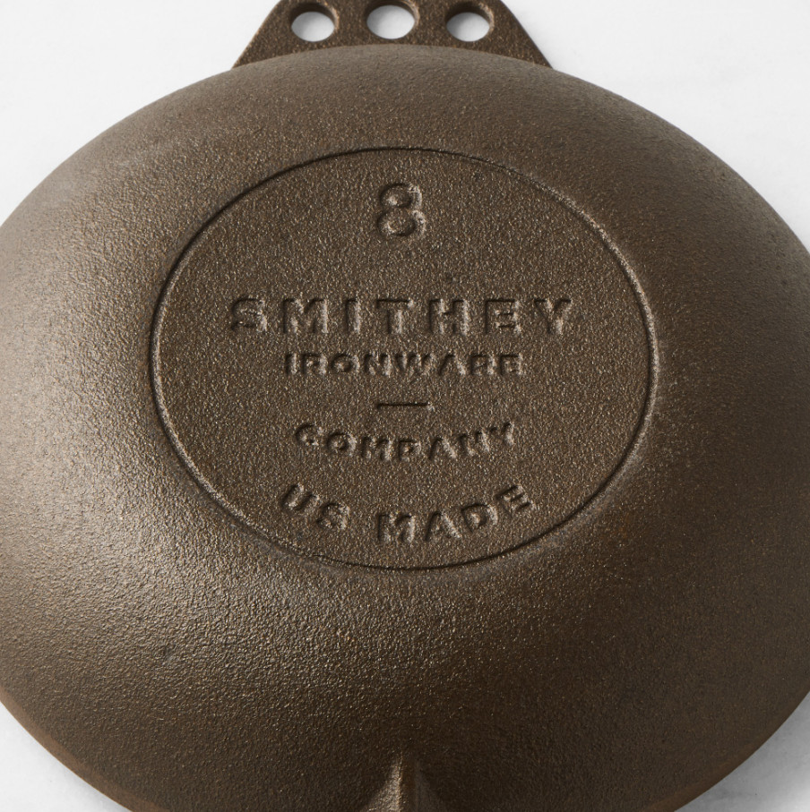 Smithey Seasoned Cast Iron Chef Skillets 8 in NEW
