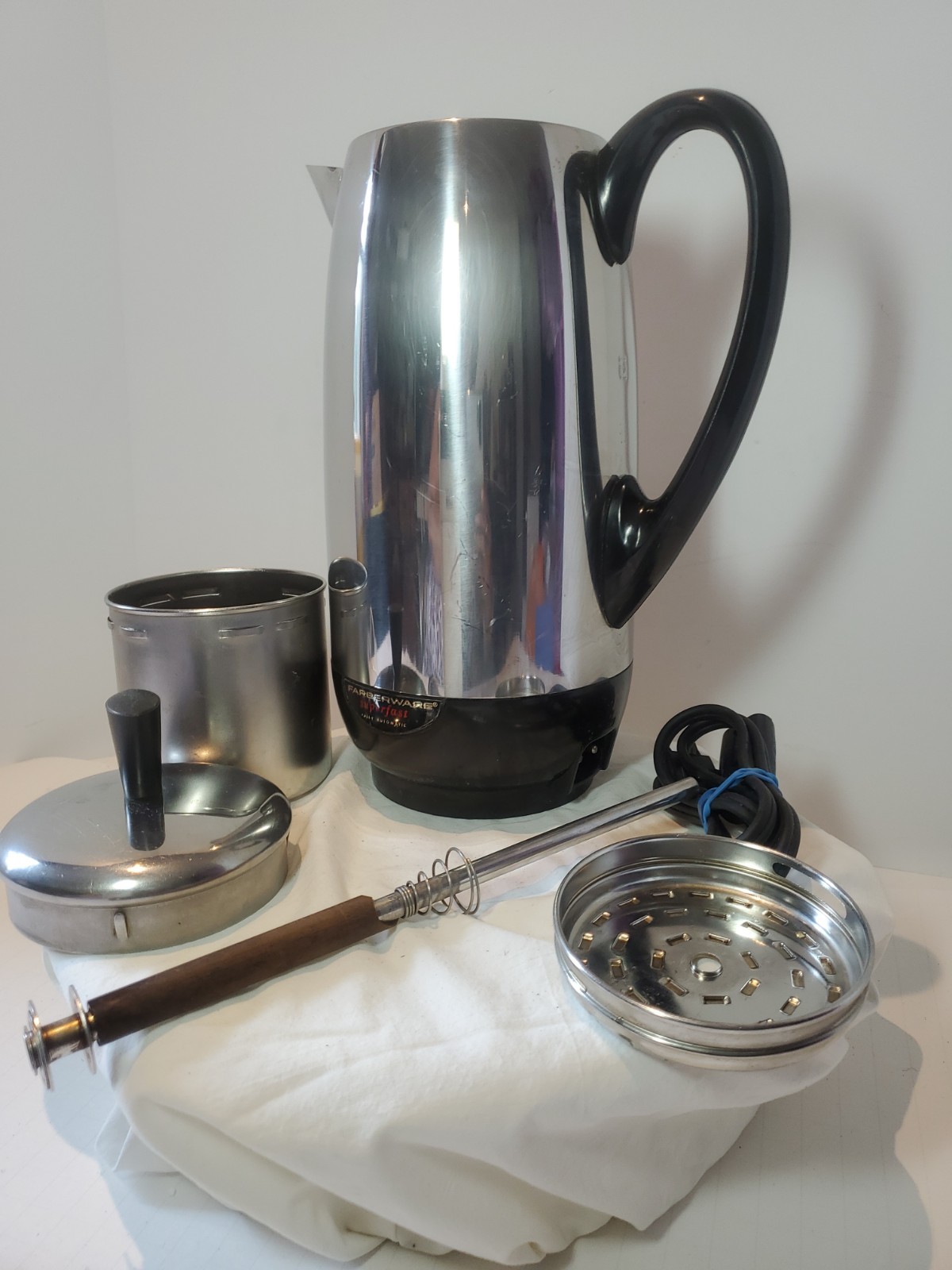 Vintage Farberware Superfast Percolator Fully Automatic 12 Cup Coffee Pot #142B