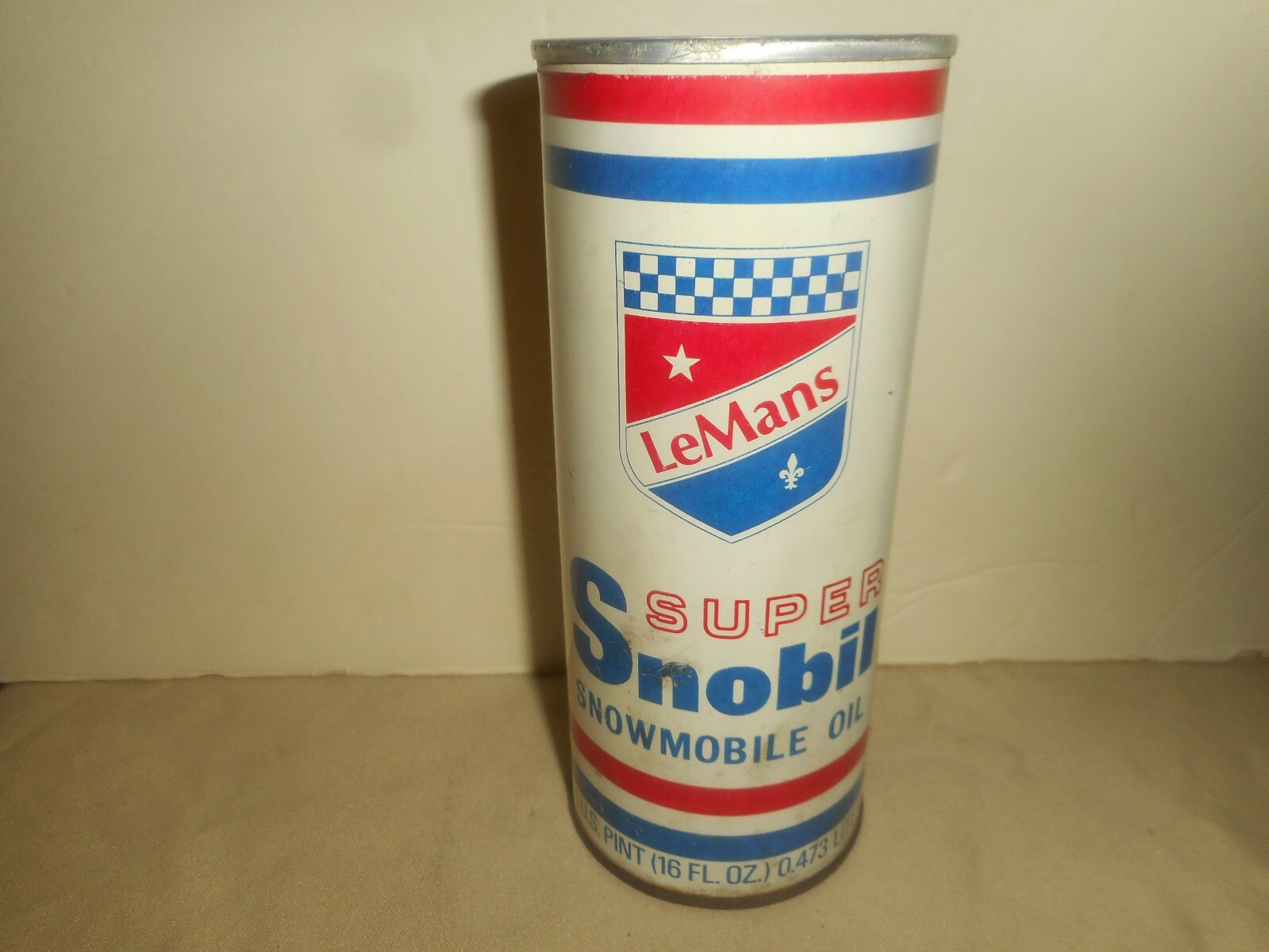 Vintage LeMans SUPER SNOBIL SNOWMOBILE Oil Can 1 Pint Nos FULL 1982 Advertising