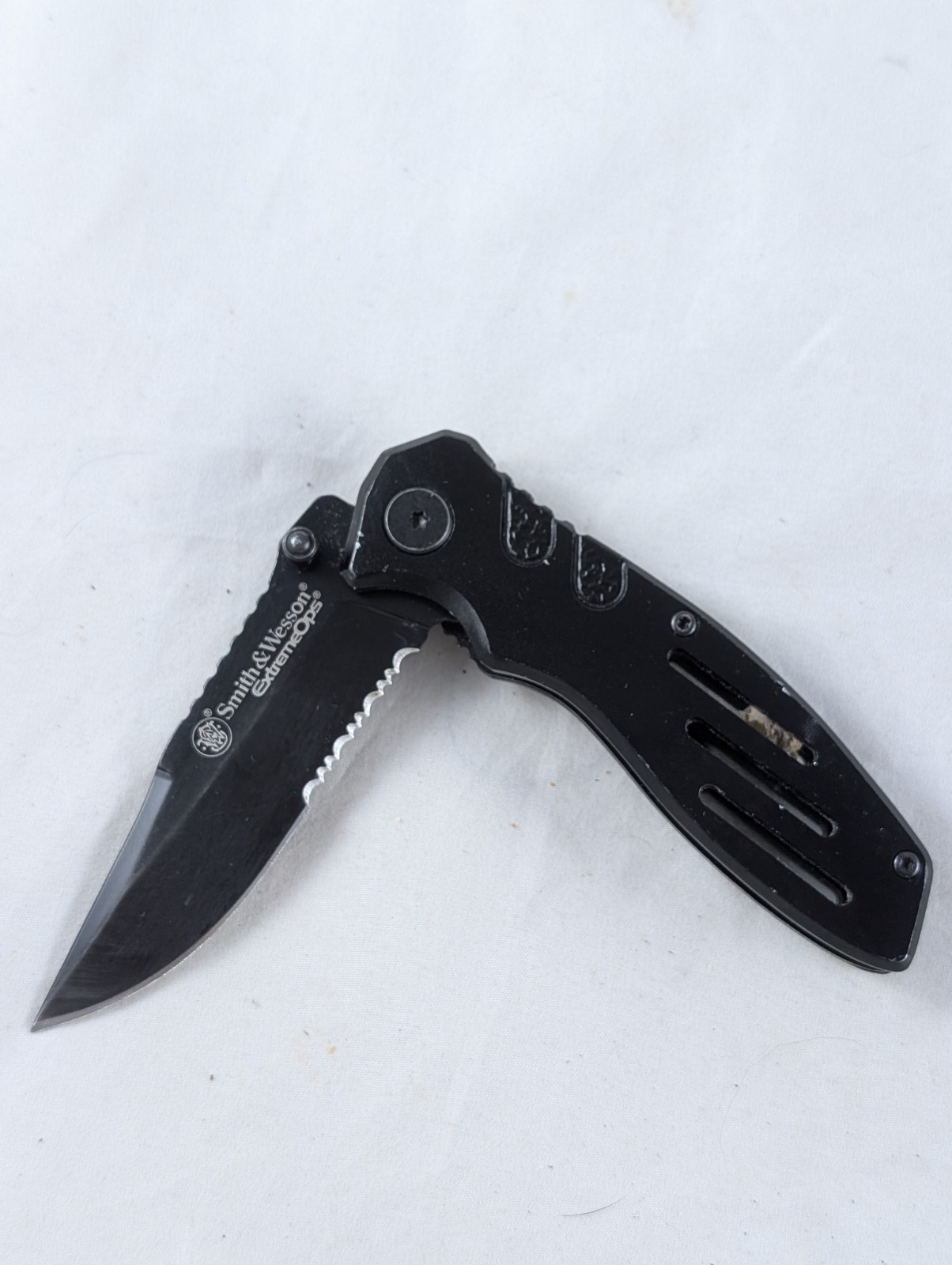 Smith And Wesson Extreme Ops SWA24S 0523 Folding Pocket Knife Black
