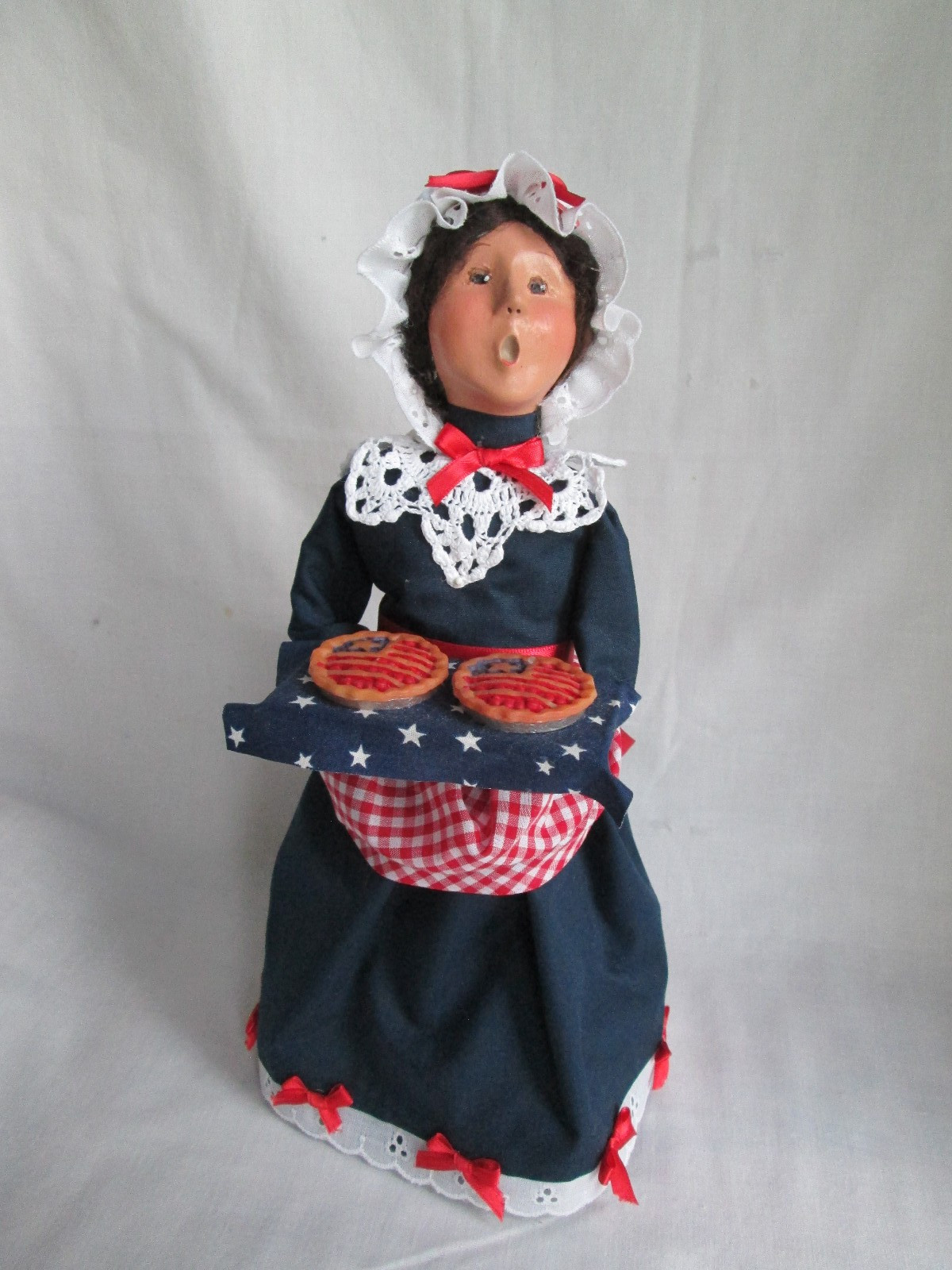 Byers Choice Lady Woman Doll w/Patriotic Pies for July 4th, EUC