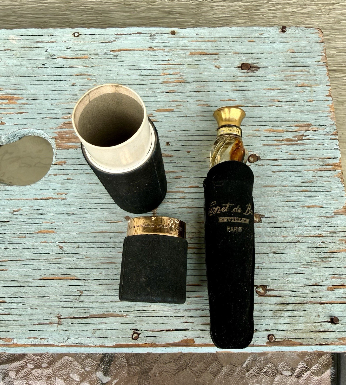 Vintage Carnet De Bal Revillon Paris Parfum Perfume Bottle In Black Velvet Case