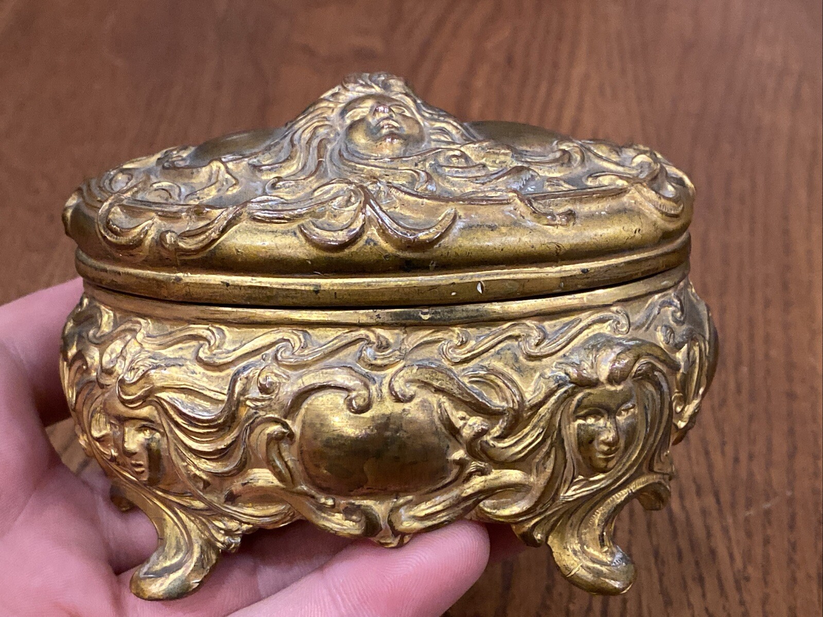 Antique Gold Lady Heads Hair Art Nouveau Brainard & Wilson B&W 139 Jewelry Box
