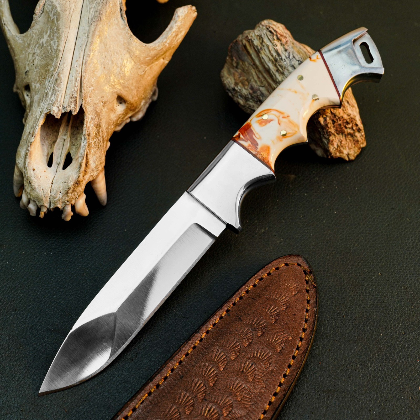 8.7″ D2 Steel Hunting Knife Full Tang Resin Handle Fixed Blade Leather Sheath